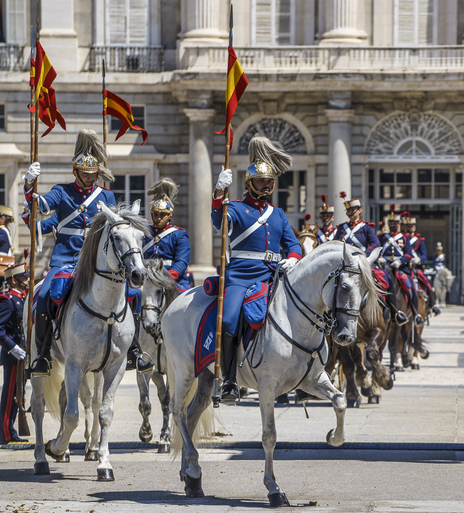 Relevo Solemne y Cambio de Guardia Real, Palacio Real, Madrid, España