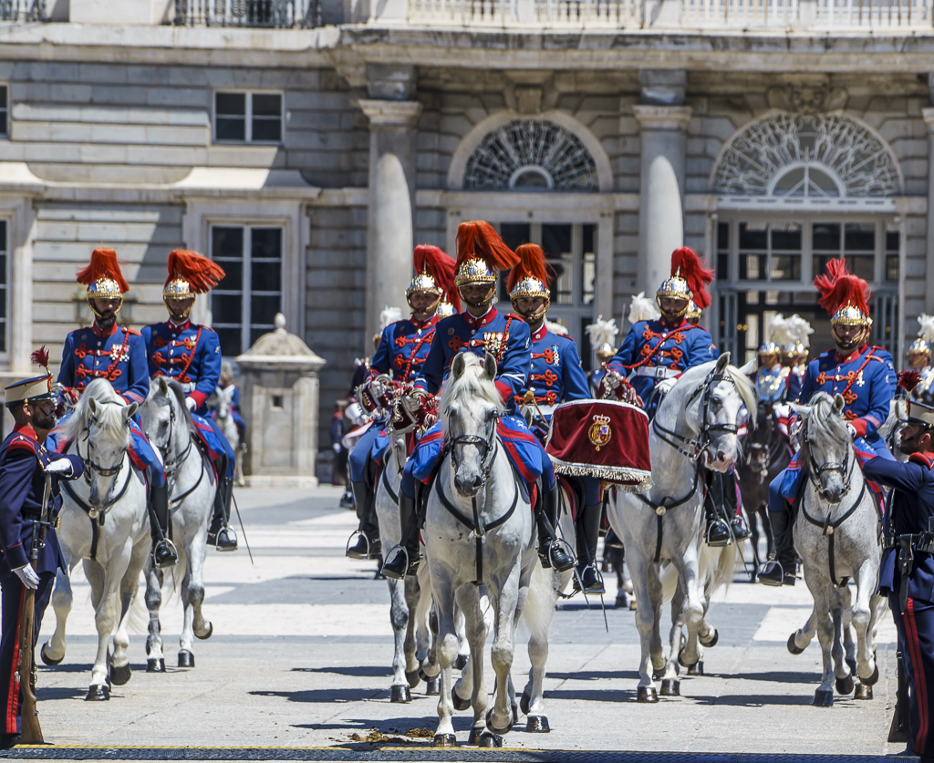 Relevo Solemne y Cambio de Guardia Real, Palacio Real, Madrid, España