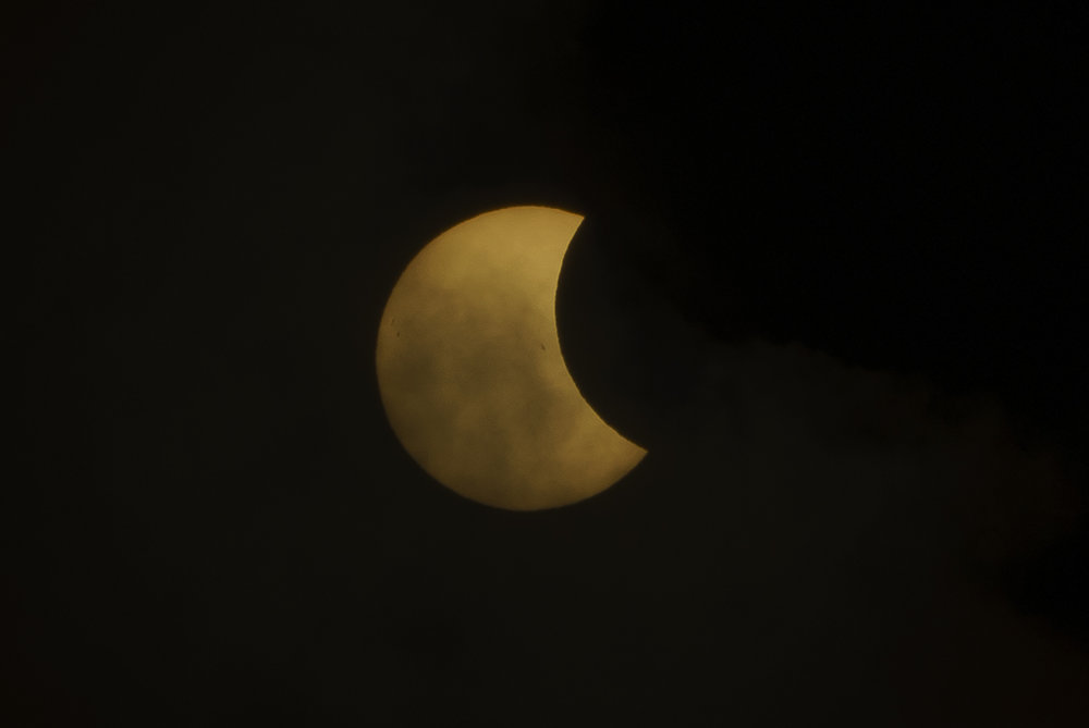 Eclipse_by_Enrique-Urdaneta_20170821-004.jpg