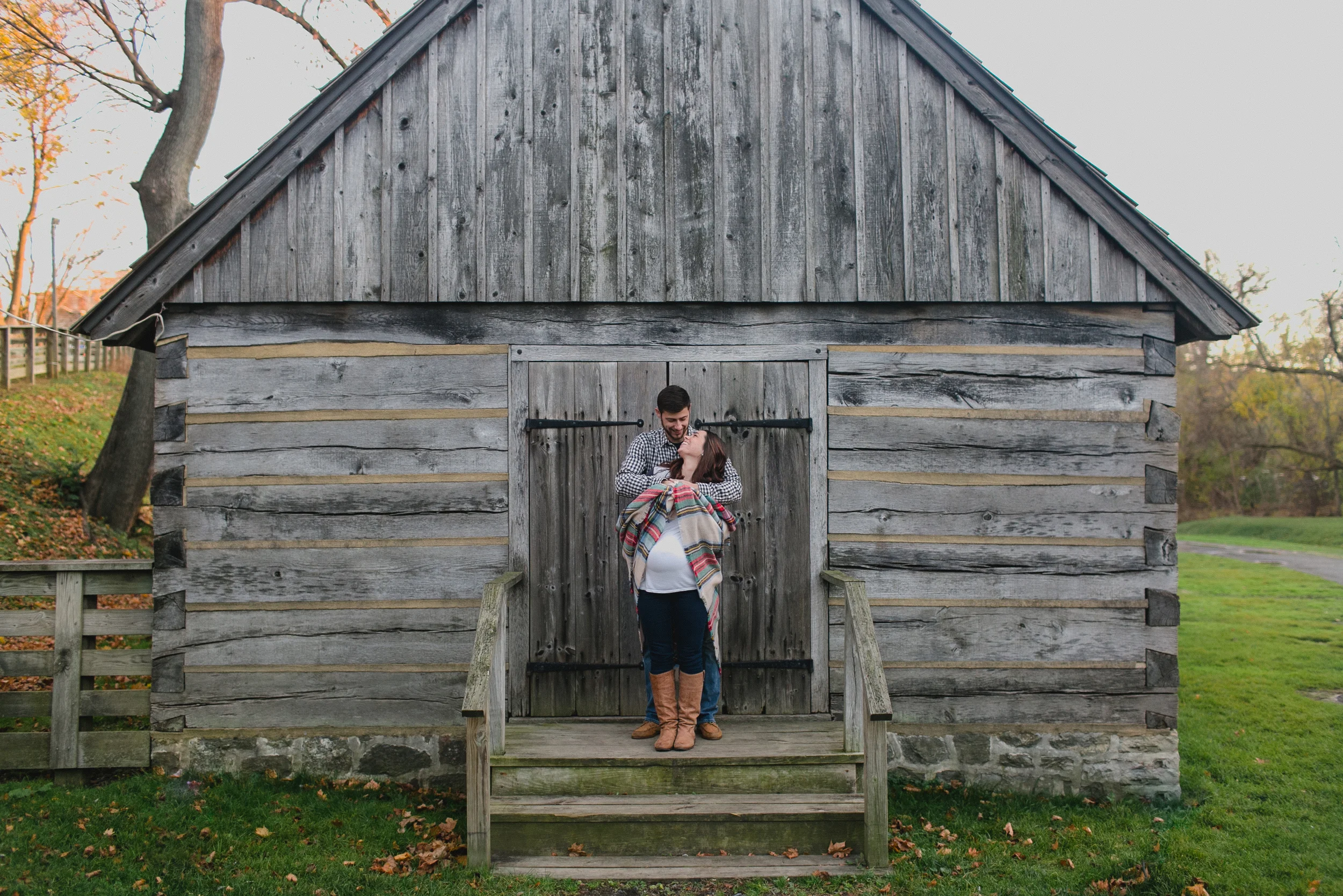 Mercedes & Caleb: Maternity