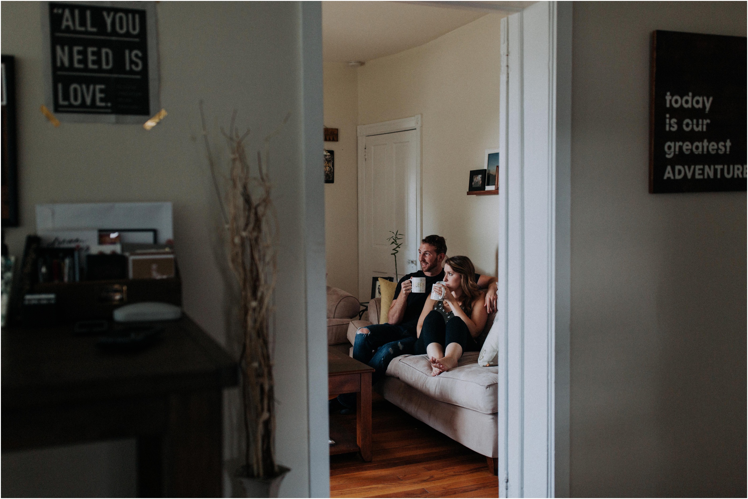 steph-reif-jordan-cox-in-home-lifestyle-engagement-session-hazel-lining-travel-wedding-elopement-photography_0056.jpg