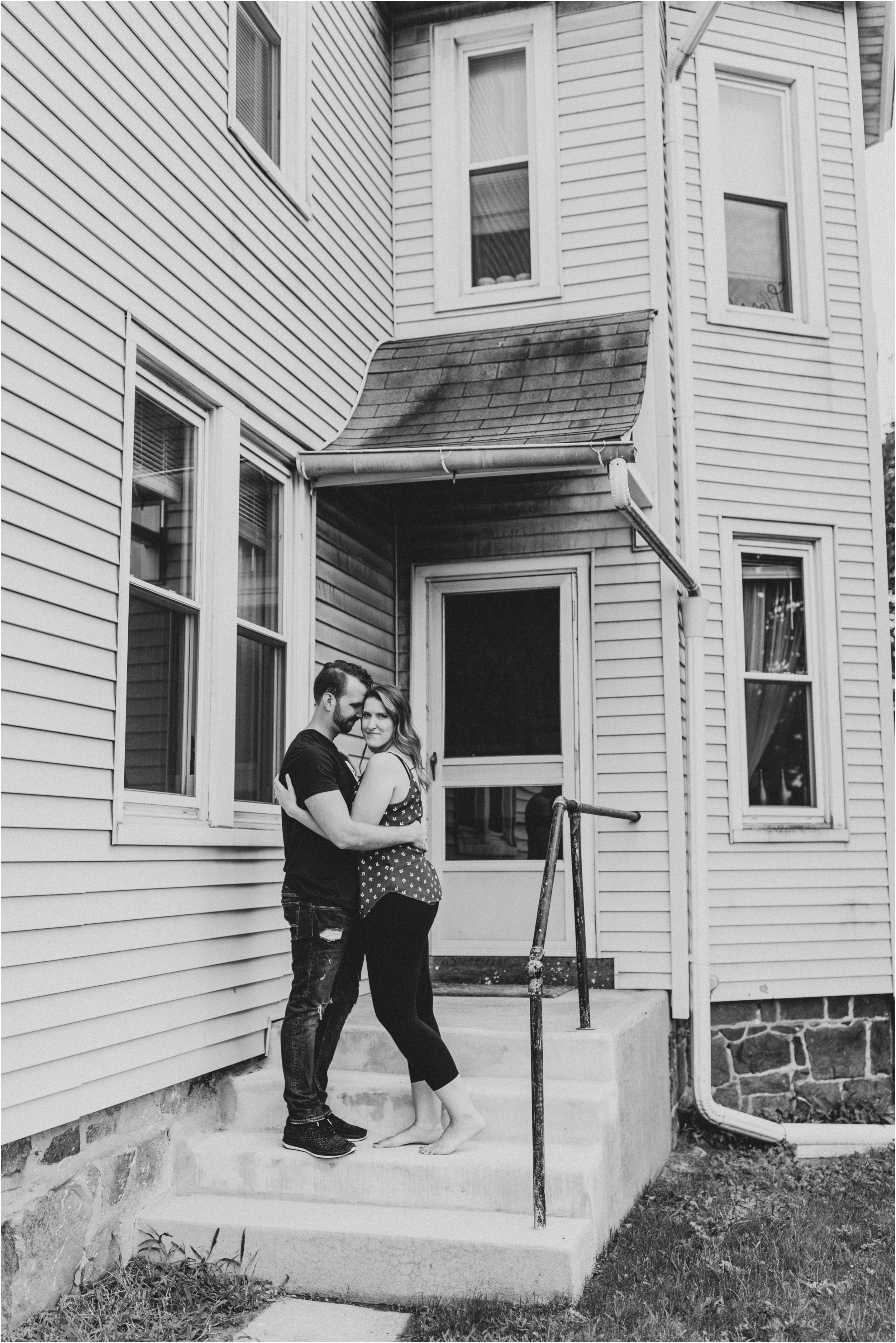 steph-reif-jordan-cox-in-home-lifestyle-engagement-session-hazel-lining-travel-wedding-elopement-photography_0103.jpg