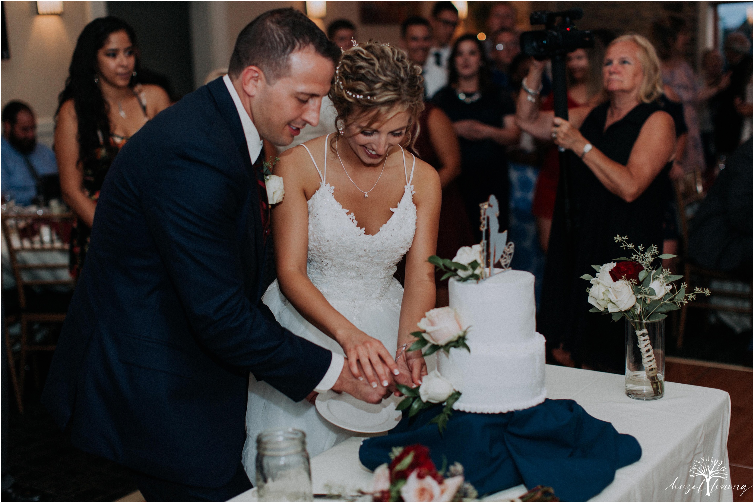 jonathan-weibel-becky-haywood-loft-at-sweetwater-cc-pennsburg-pennsylvania-rainy-day-summer-wedding-hazel-lining-travel-wedding-elopement-photography_0127.jpg