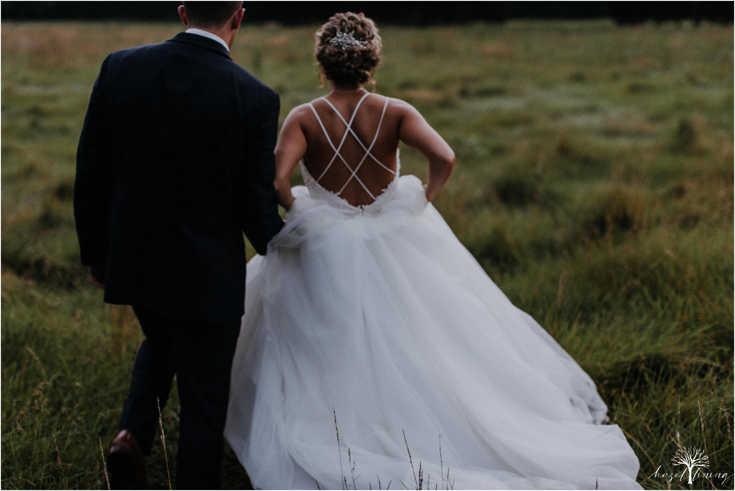 jonathan-weibel-becky-haywood-loft-at-sweetwater-cc-pennsburg-pennsylvania-rainy-day-summer-wedding-hazel-lining-travel-wedding-elopement-photography_0130.jpg