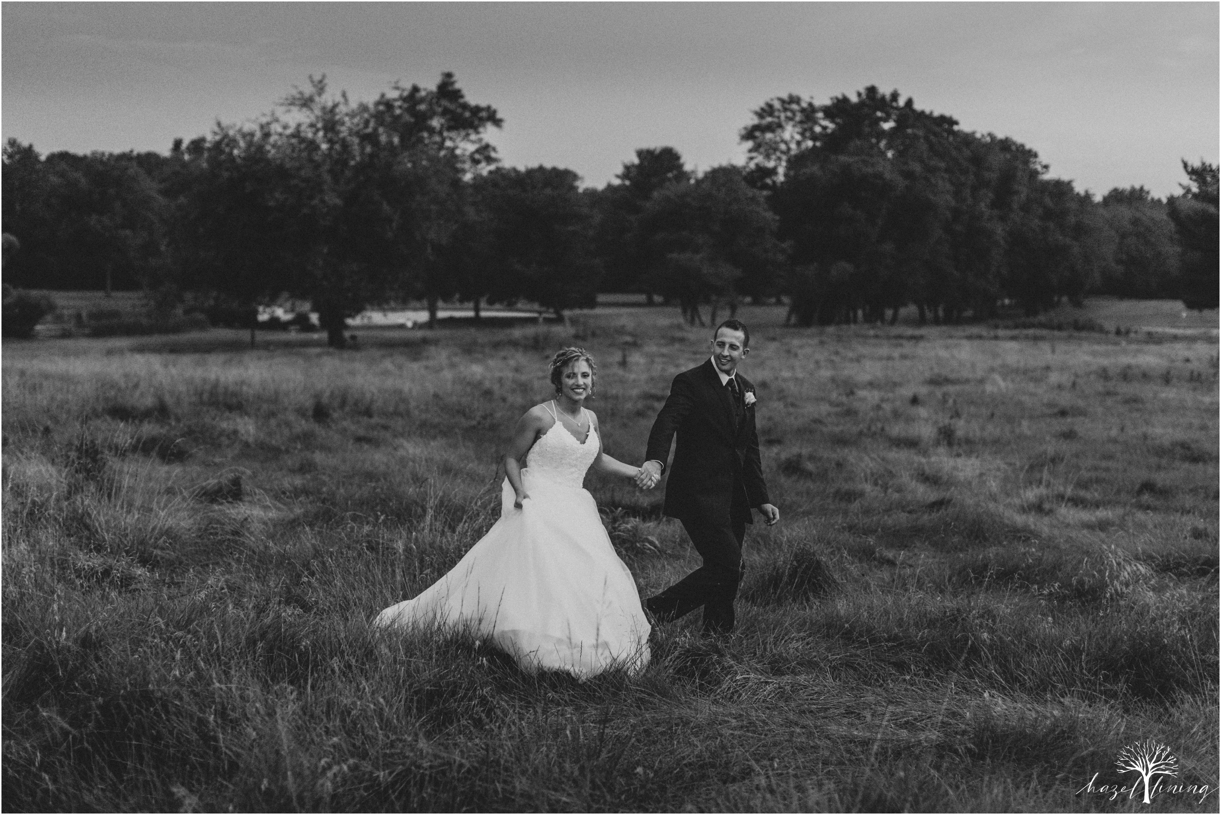 jonathan-weibel-becky-haywood-loft-at-sweetwater-cc-pennsburg-pennsylvania-rainy-day-summer-wedding-hazel-lining-travel-wedding-elopement-photography_0136.jpg