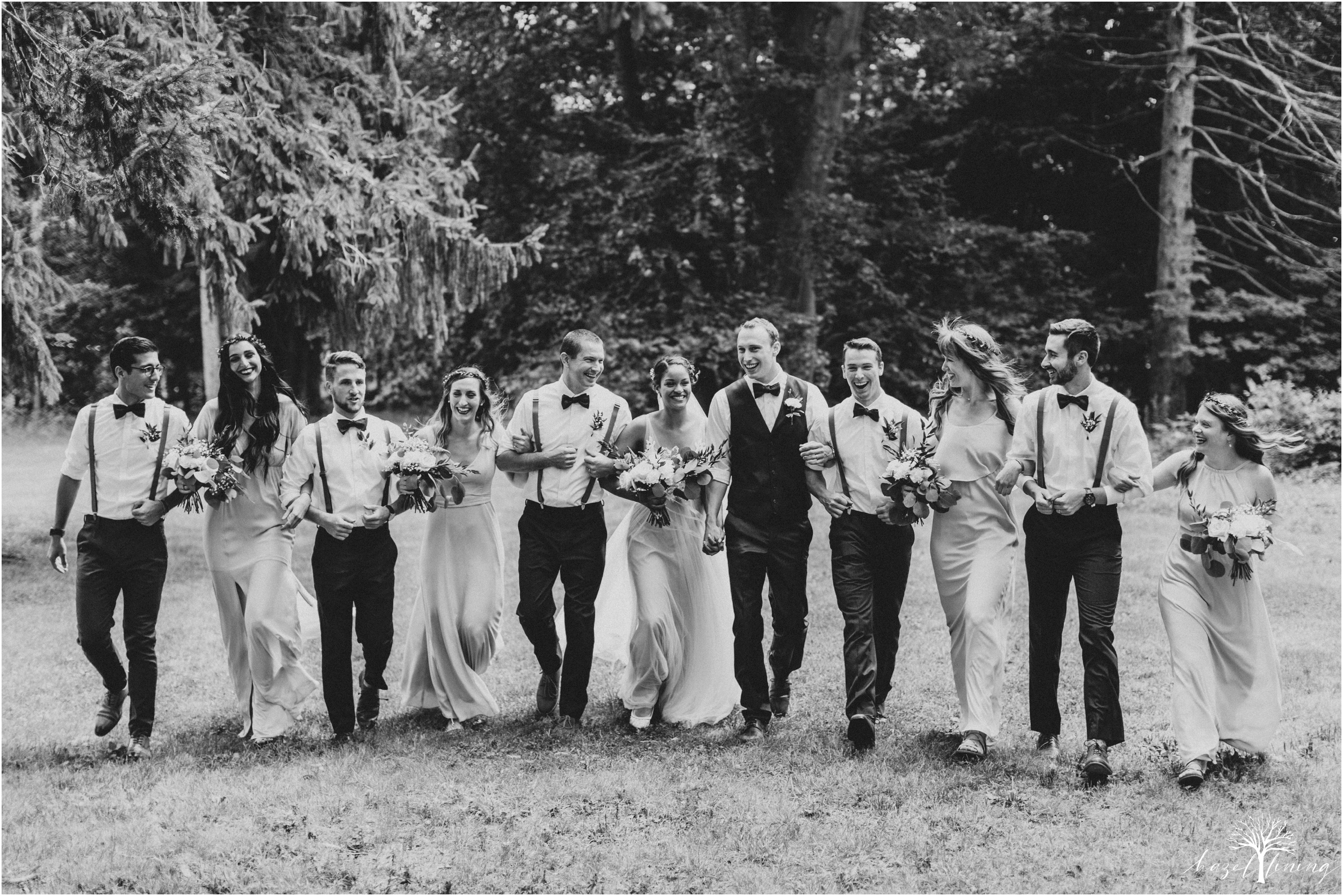 mariah-kreyling-samuel-sherratt-sherrattwiththeworld-peirce-farm-at-witch-hill-boston-massachusetts-wedding-photography-hazel-lining-travel-wedding-elopement-photography_0113.jpg
