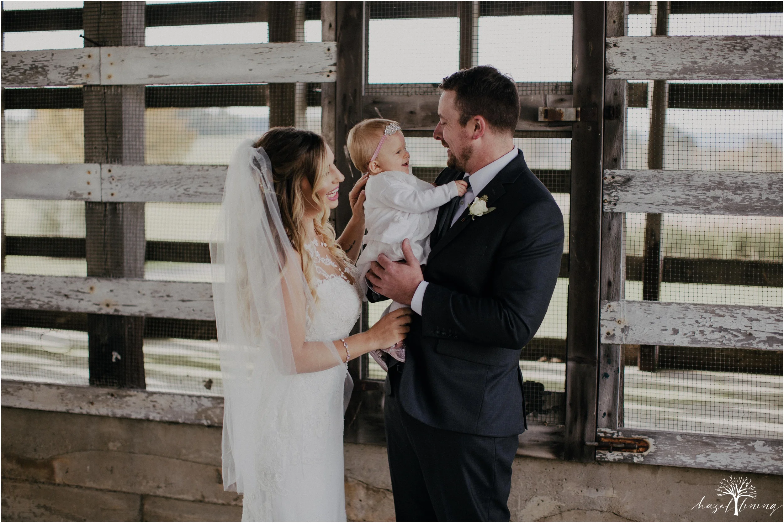 jessie-martin-zach-umlauf-olde-homestead-golfclub-outdoor-autumn-wedding_0036.jpg