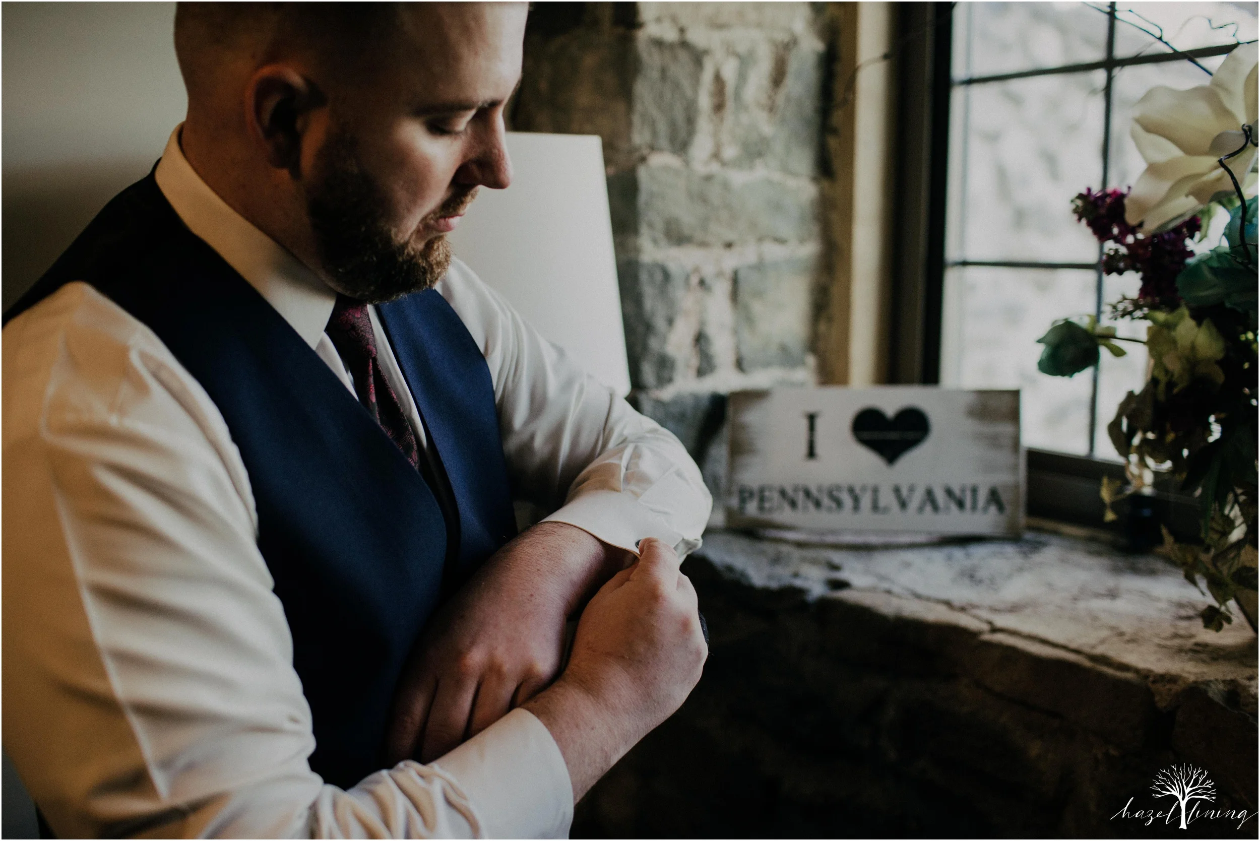 briana-krans-greg-johnston-farm-bakery-and-events-fall-wedding_0011.jpg