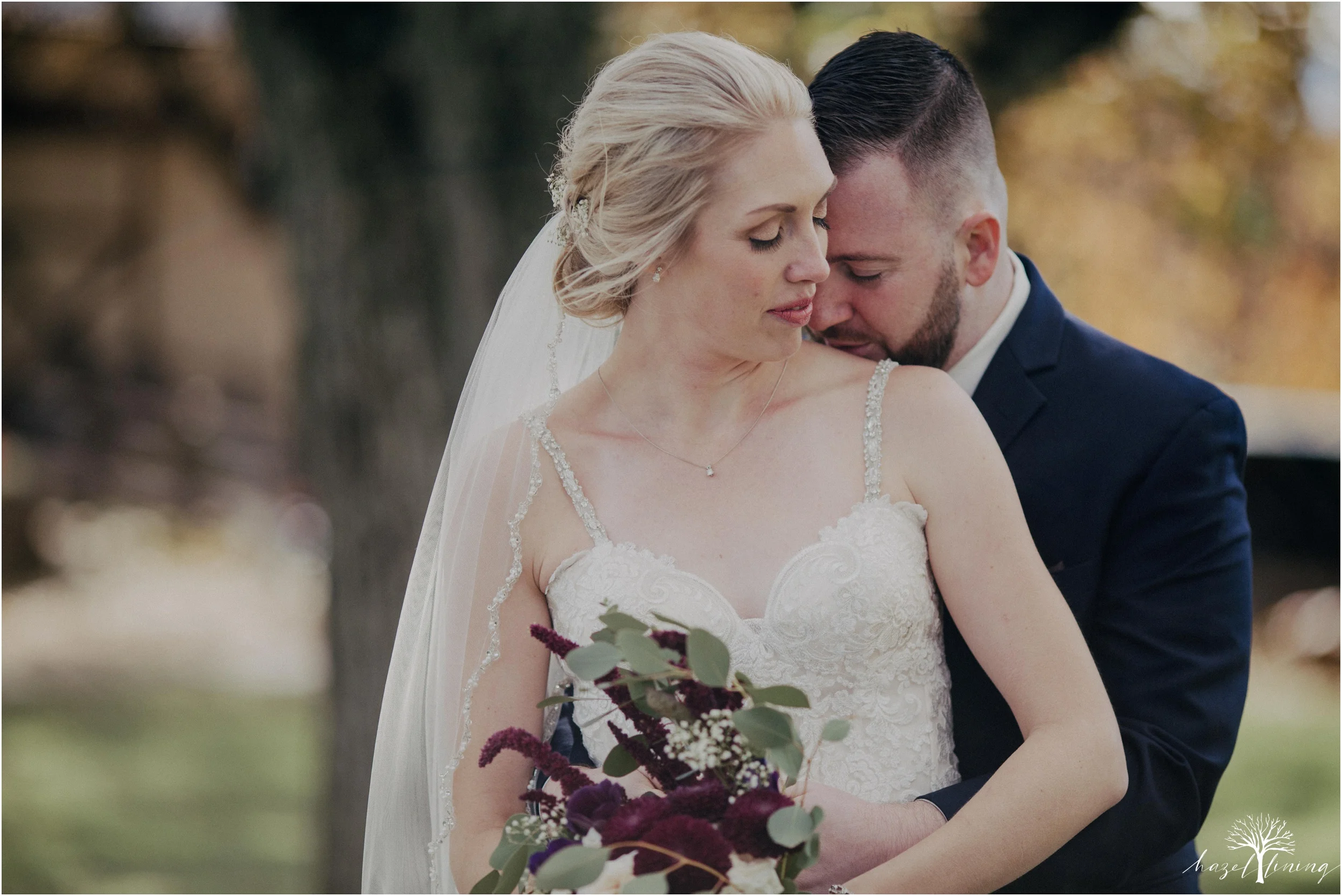 briana-krans-greg-johnston-farm-bakery-and-events-fall-wedding_0035.jpg