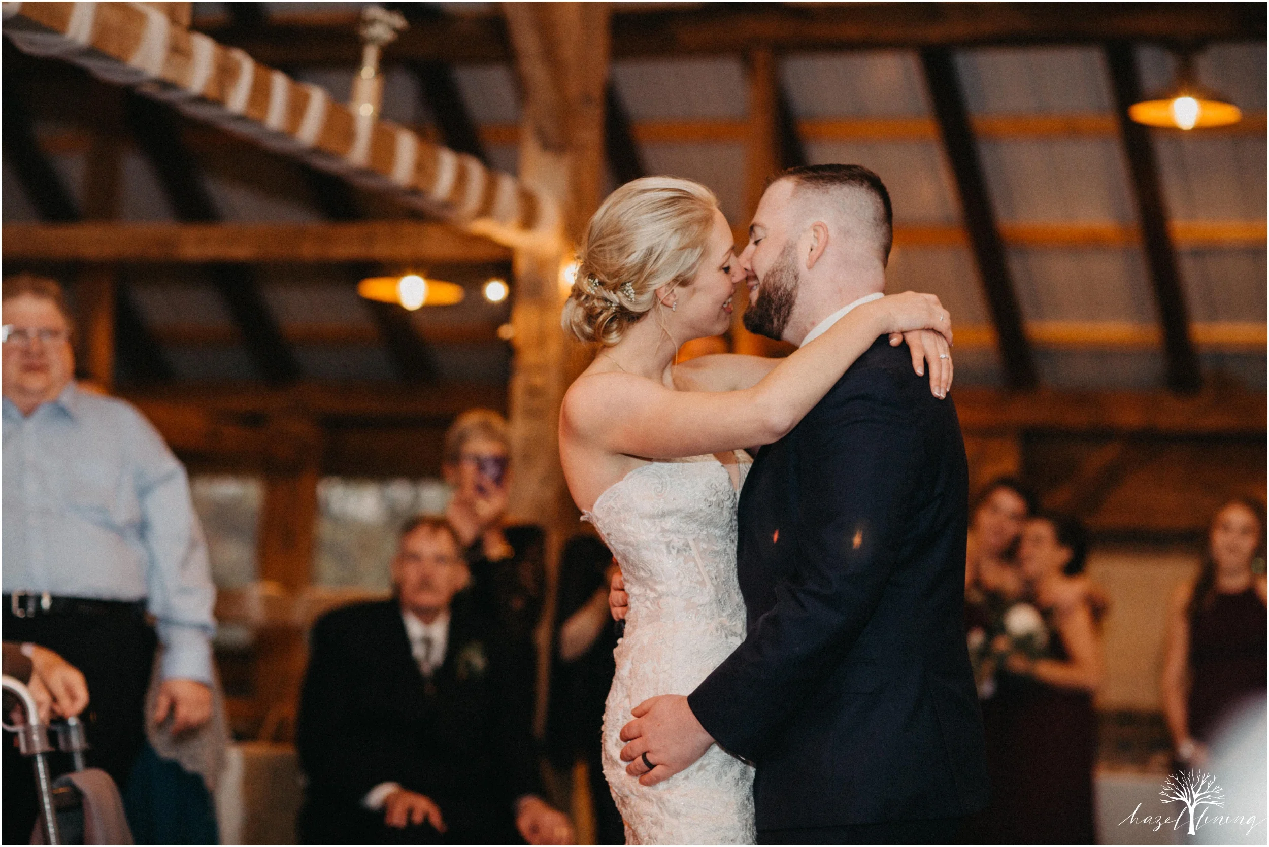 briana-krans-greg-johnston-farm-bakery-and-events-fall-wedding_0146.jpg