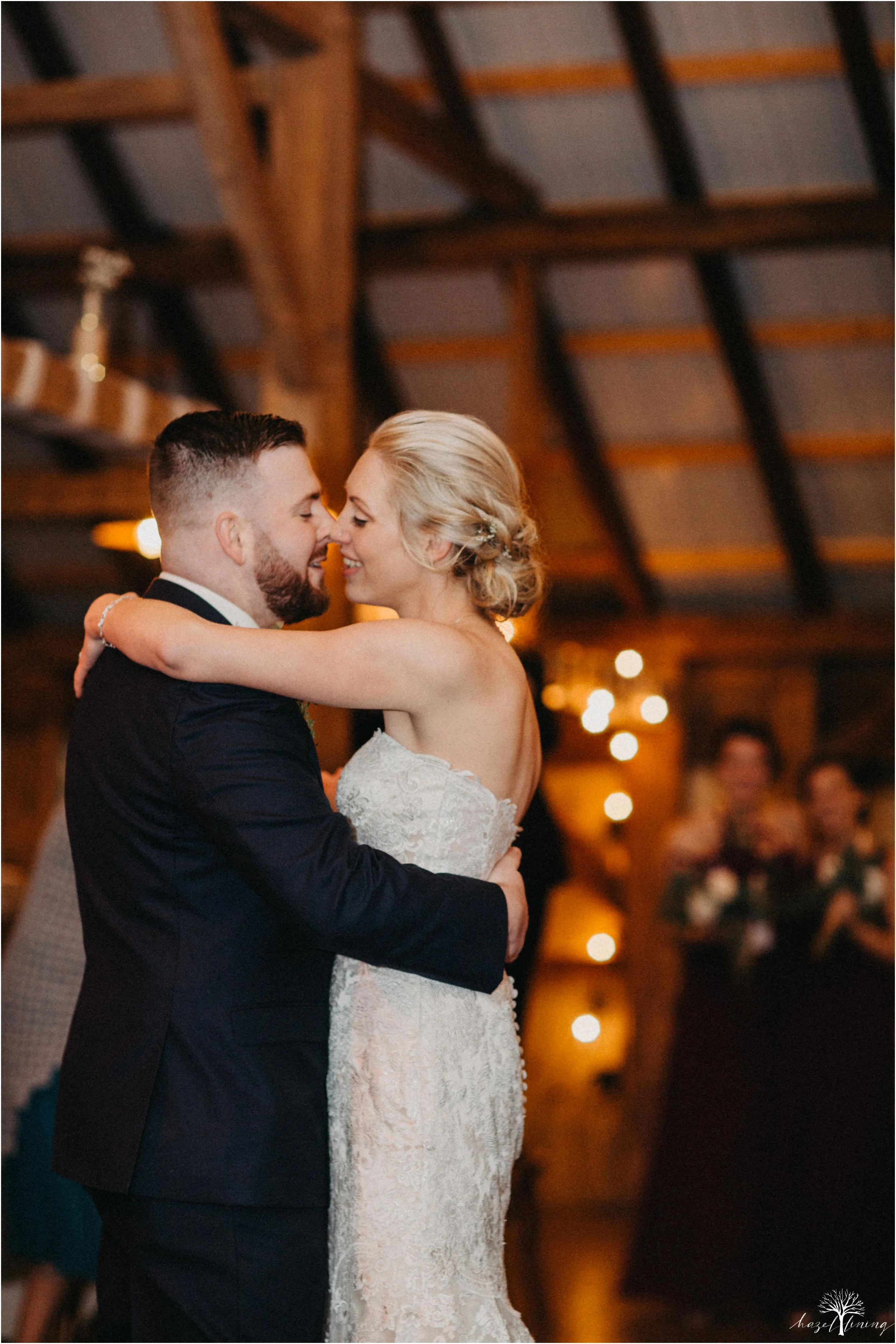 briana-krans-greg-johnston-farm-bakery-and-events-fall-wedding_0147.jpg
