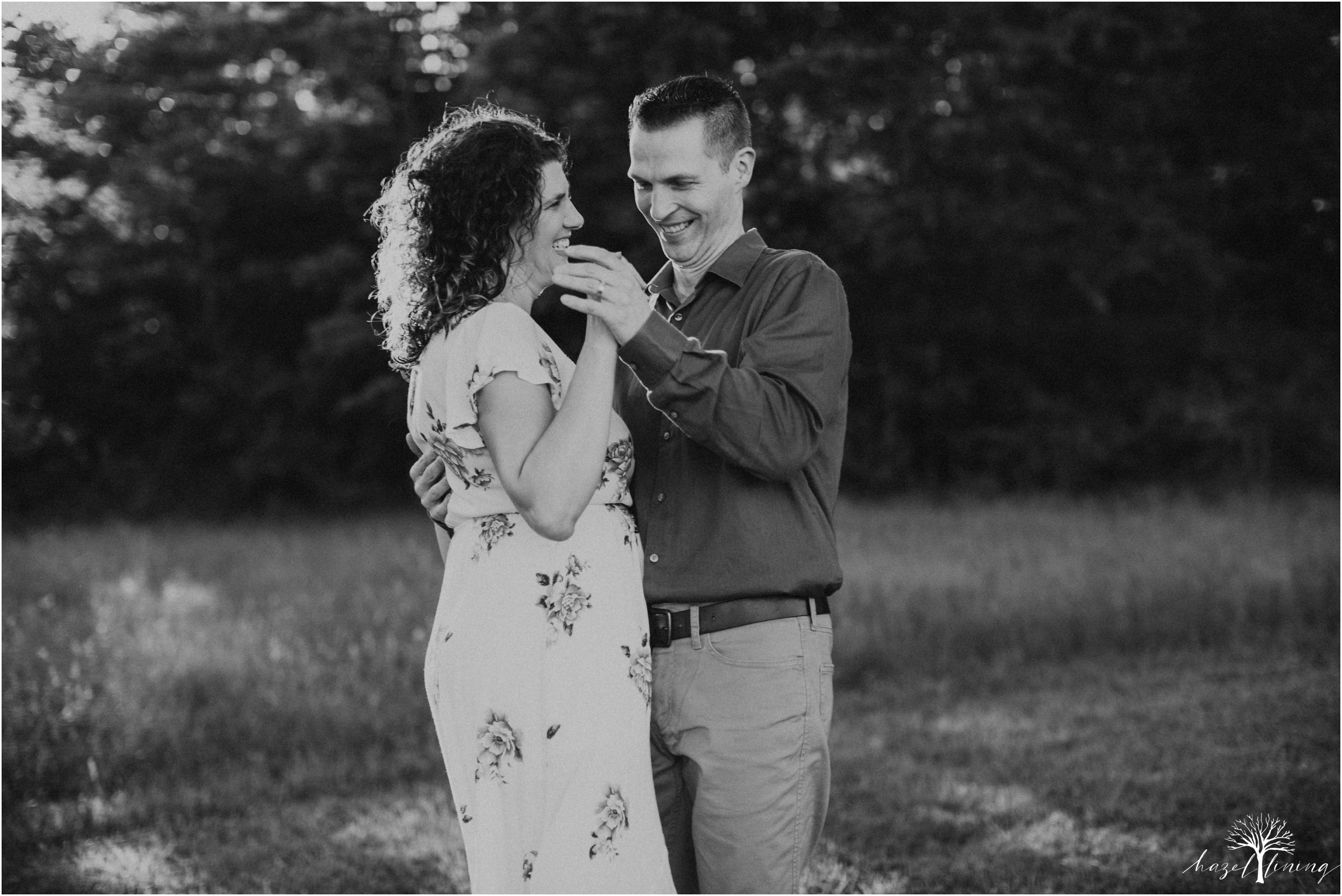 pete-rachelle-sawadski-20-year-anniversary-portrait-session-hazel-lining-photography-destination-elopement-wedding-engagement-photography_0282.jpg