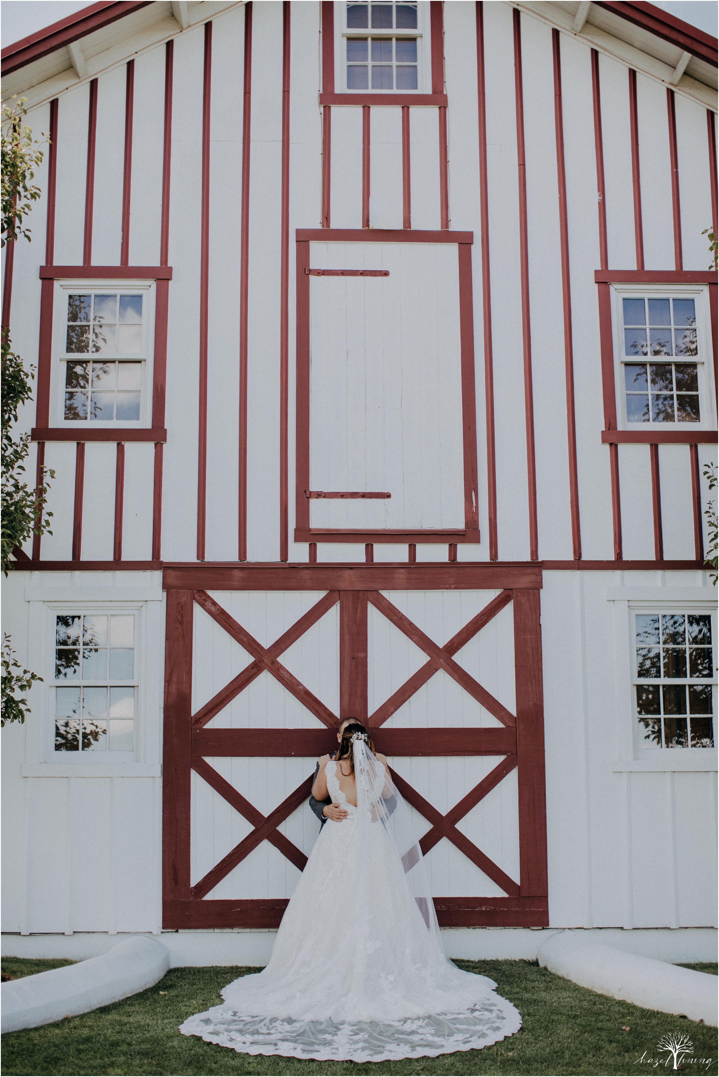 michaela-pagano-micah-bosico-normandy-farms-bluebell-pennsylvania-summer-wedding-hazel-lining-photography-destination-elopement-wedding-engagement-photography_0068.jpg