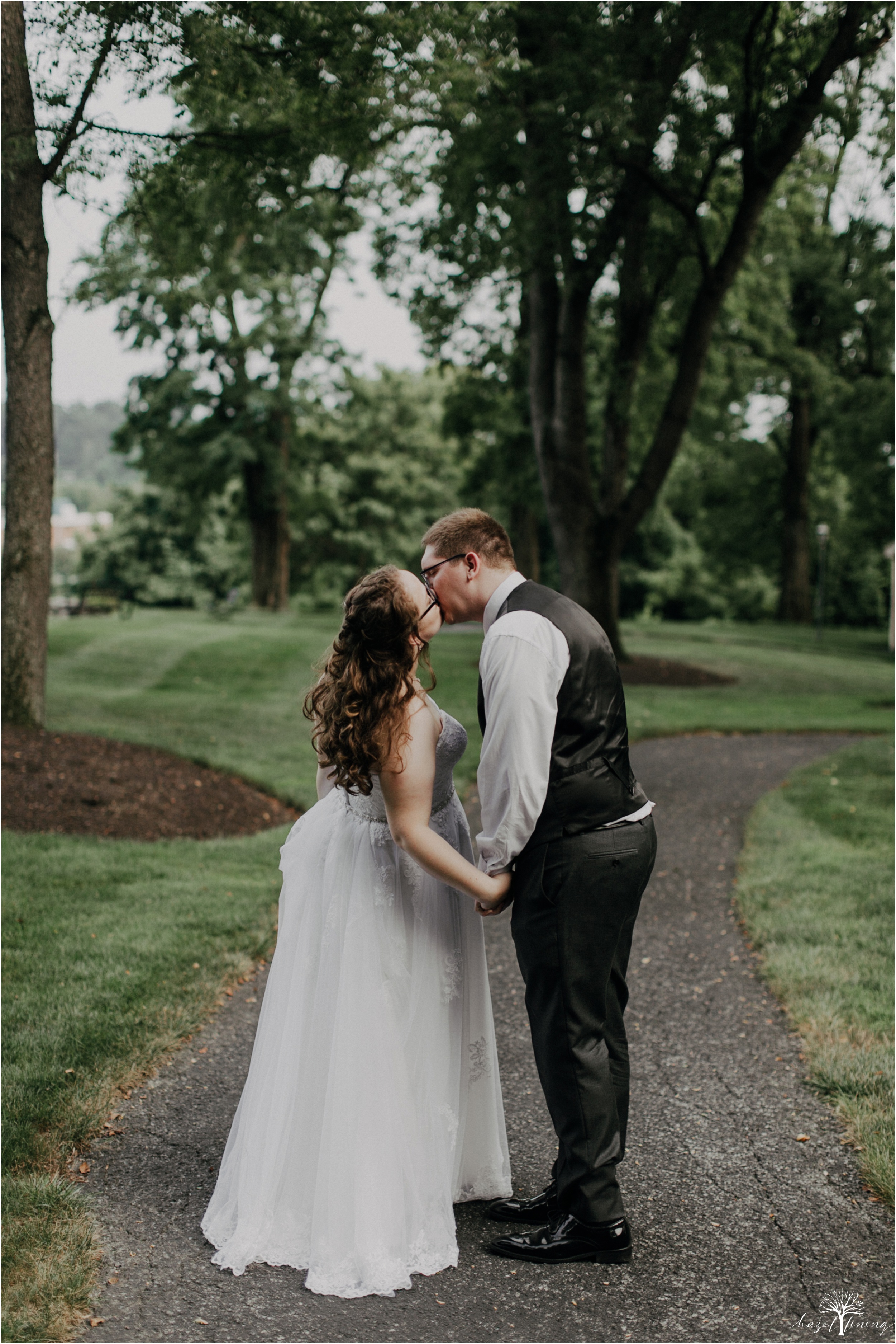 laura-zach-mccaskill-harmony-hall-lebanon-valley-college-summer-wedding-hazel-lining-photography-destination-elopement-wedding-engagement-photography_0151.jpg