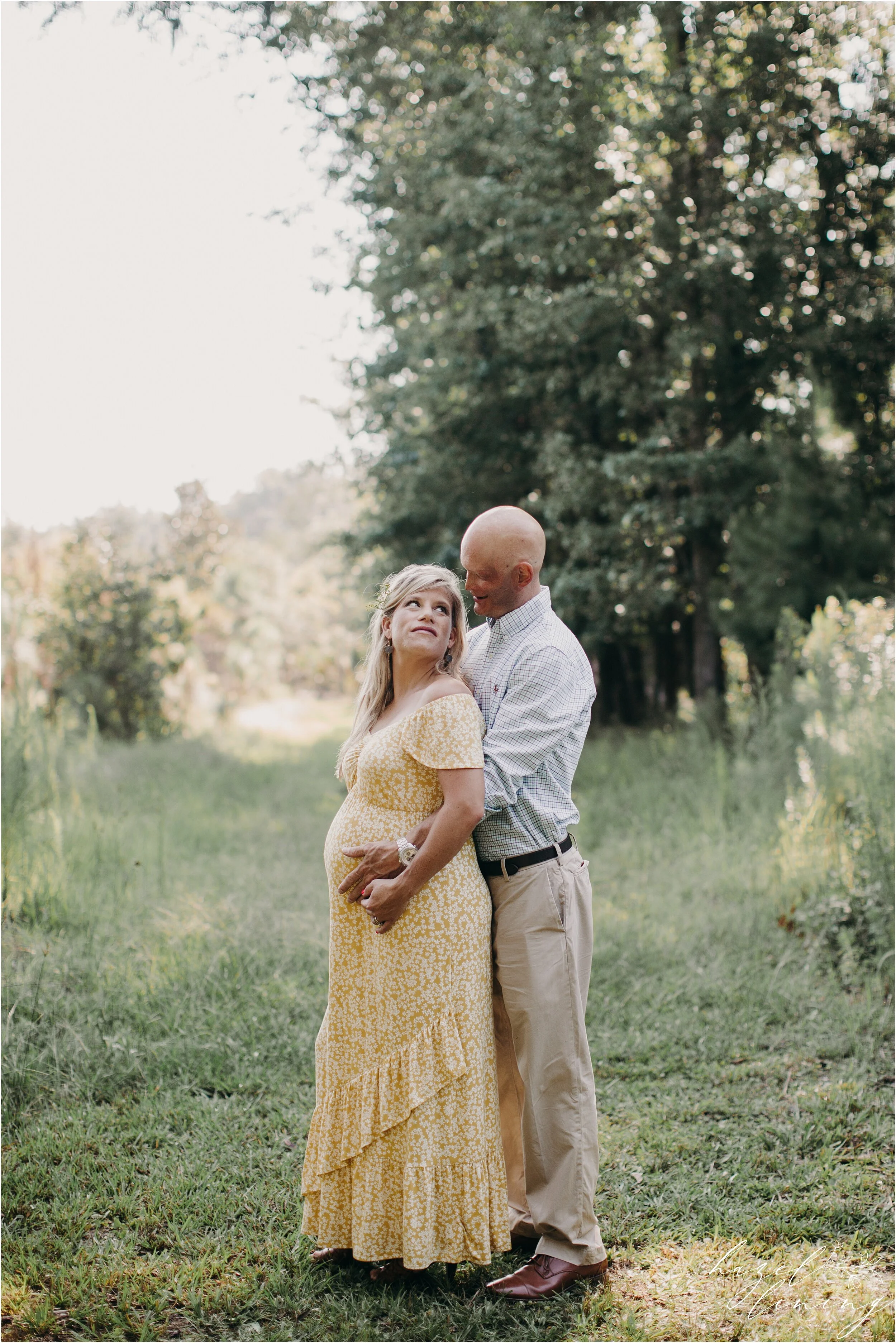 lauren-andrew-carter-barthelmess-savannah-georgia-wormsloe-historic-site-summer-morning-maternity-session-hazel-lining-photography-destination-elopement-wedding-engagement-photography_0023.jpg