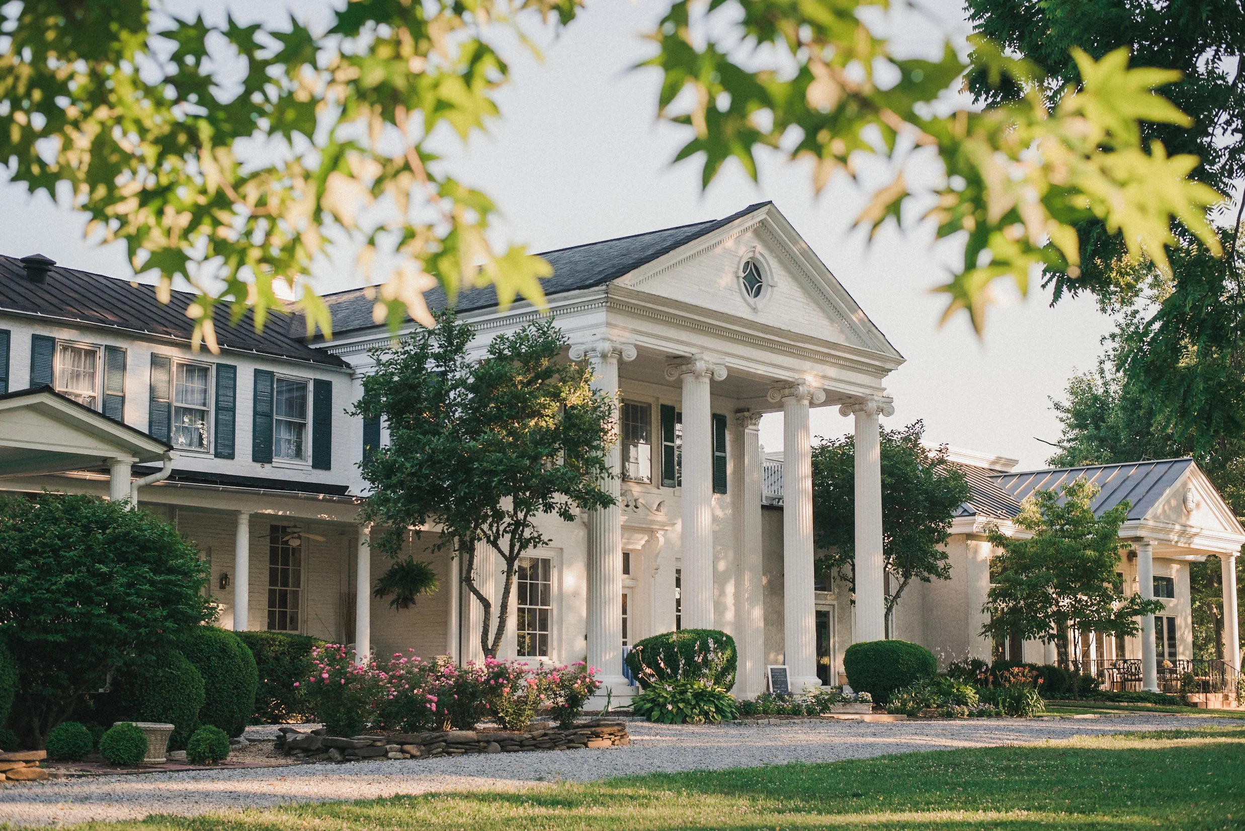 The Best Loudoun County Wedding Venues Resorts Vineyards Barns
