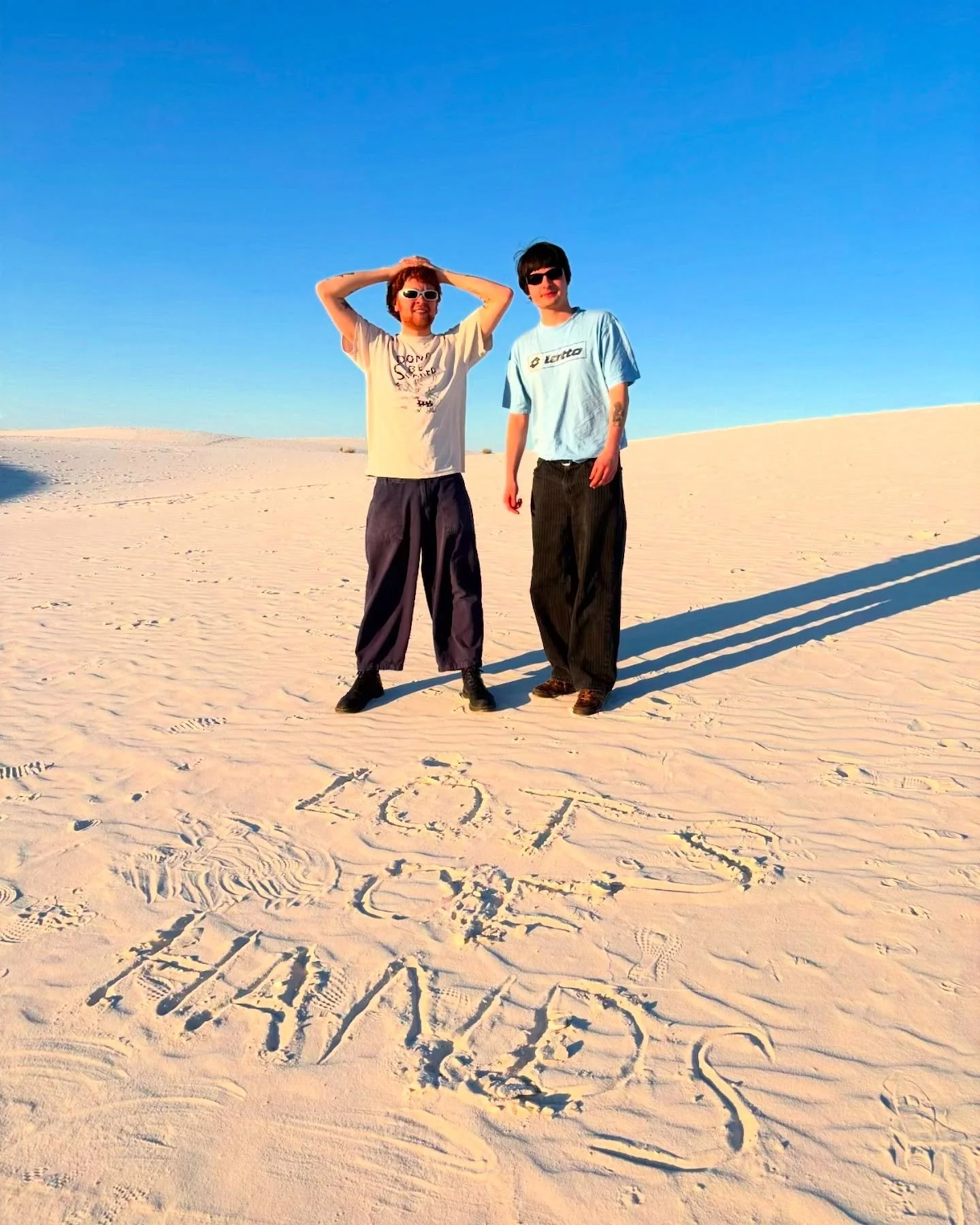 lots of sands ~> west coast run continues. UK &amp; East Coast US after that @lotsofhands 

Tue. Mar. 10 - Austin, TX @29thstreetballroom #
Wed. Mar. 11 - Denton, TX @rgrsdentontx #
Fri. Mar. 13 - Denver, CO @lostlakedenver #
Sun. Mar. 15 - Salt L