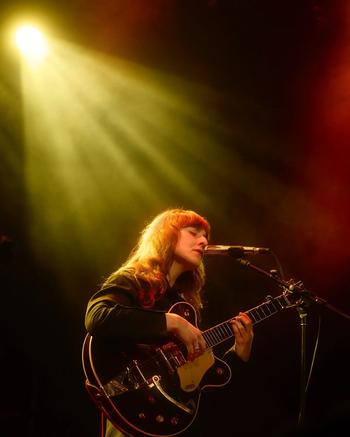 New @hannahfrancesmusic dates announced ! Catch Hannah out West + a very special Chicago show this May ~ tickets on sale now + Nested in Tangles the impeccable new album has been out for precisely 5 months - revisit it today !

📸 @eleanorpetry