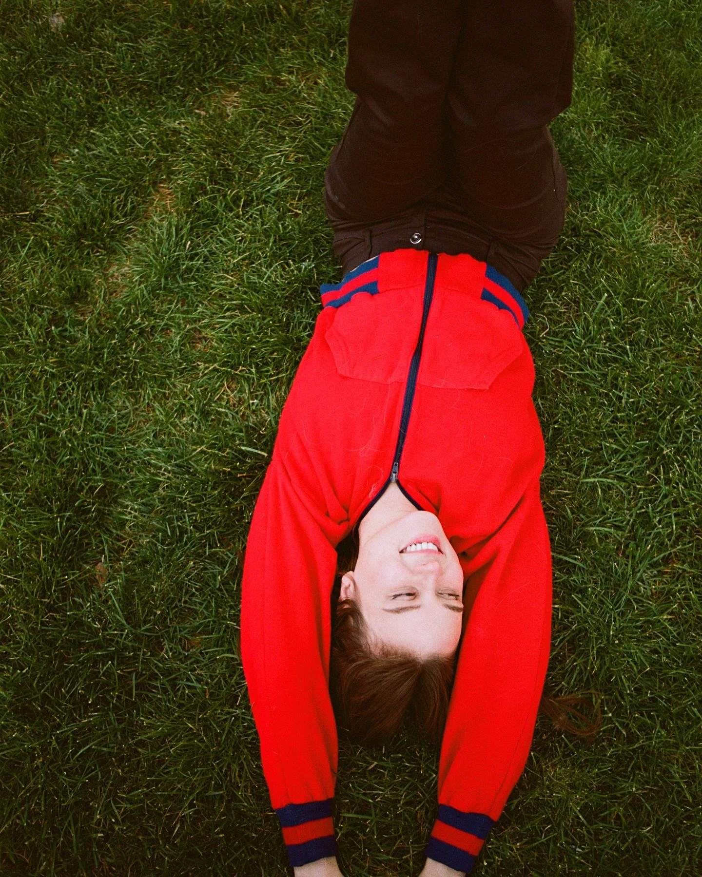 1 year of one million and 3 &amp; 2 years of one million love songs, perfect day to listen to @bnnyband 💙 exquisite pic by @alexavisciusphoto