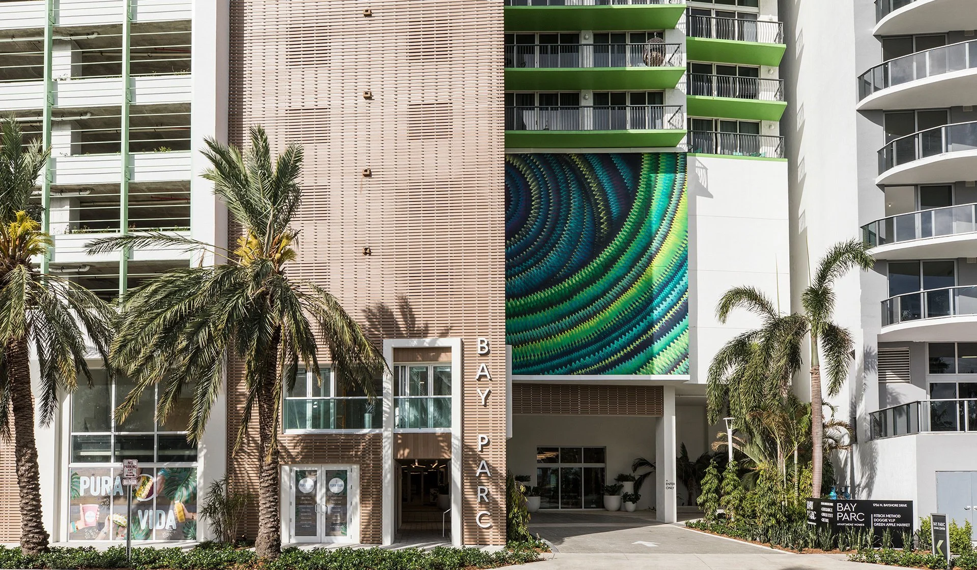 HOXXOH @ BAYPARC MIAMI, AIMCO