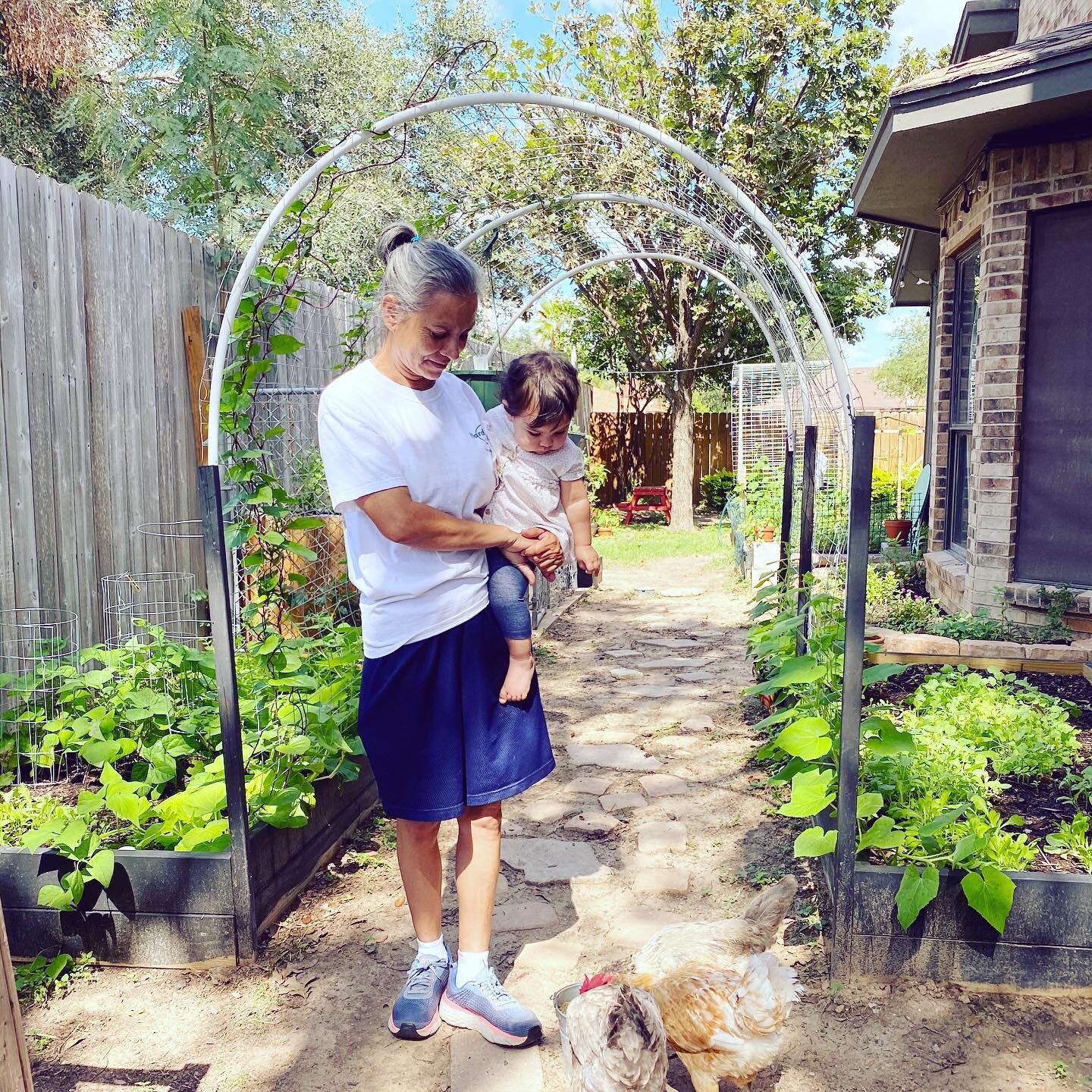 Happiest Birthday to my beloved mother! She is truly, the best mother to her children. I love you mami!