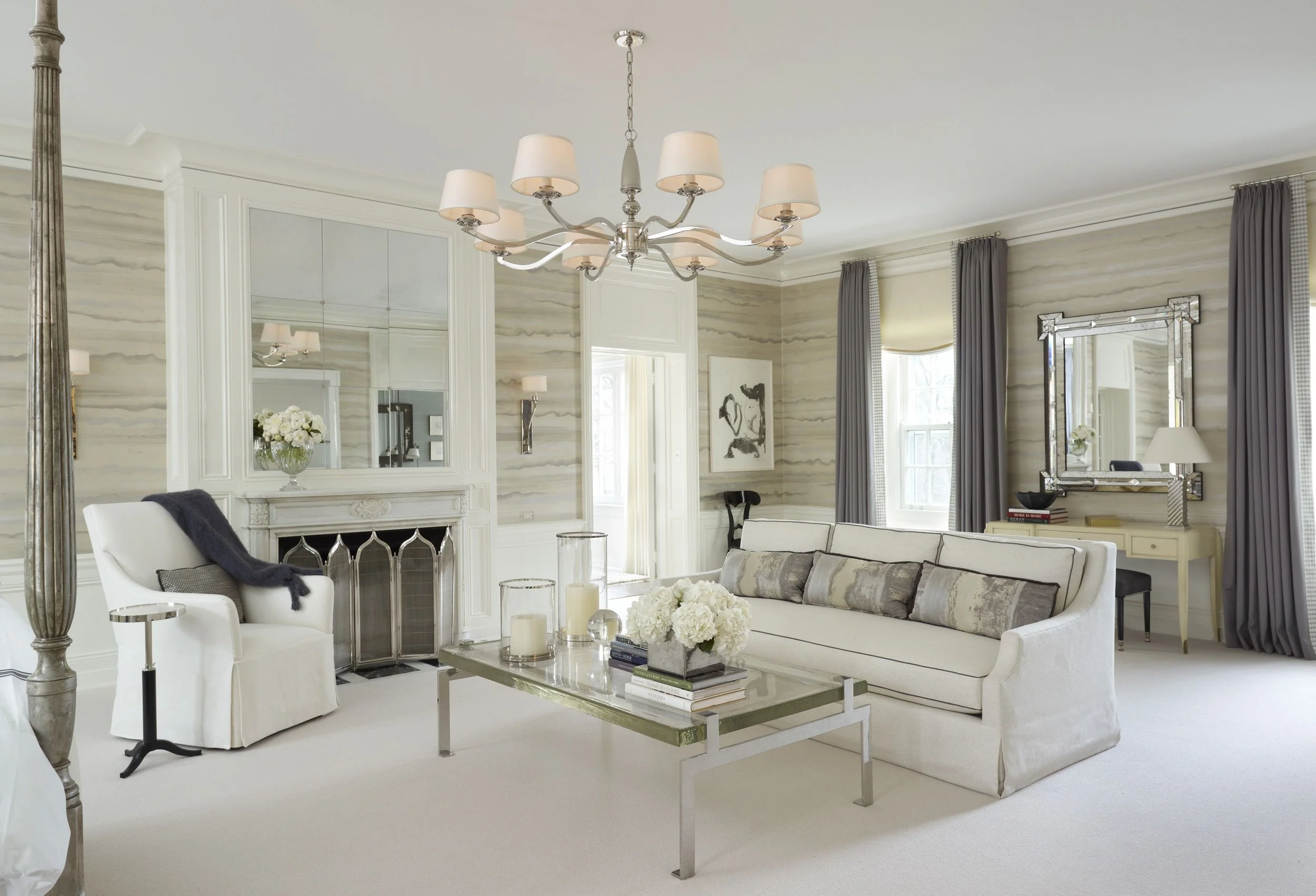 A custom R1094 Facet Mirror for Lichten Craig by Victoria & Son