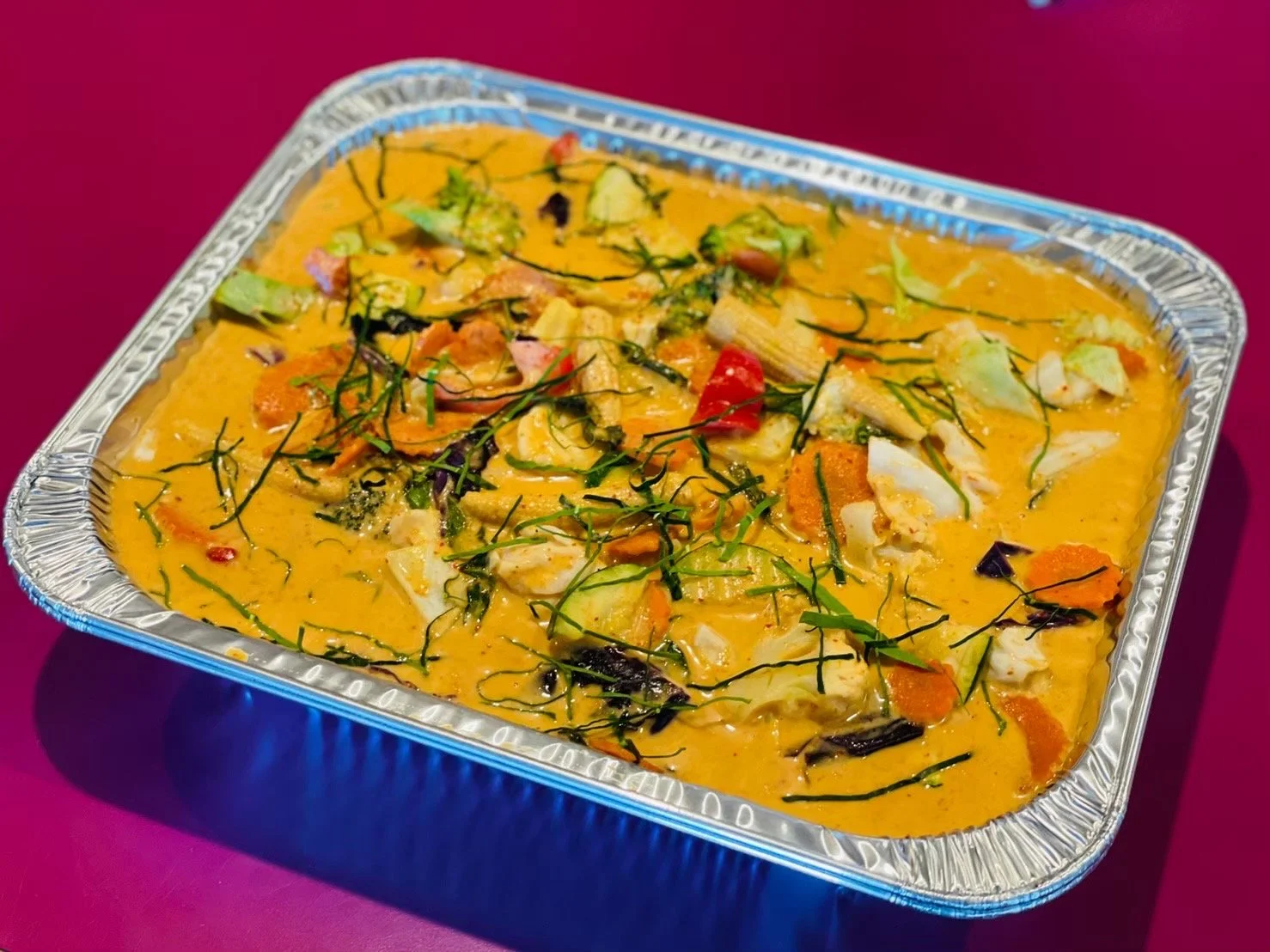 Curry Tray Side View