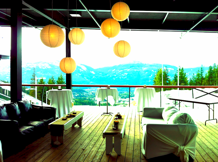 M&D - Upstairs patio lounge.png