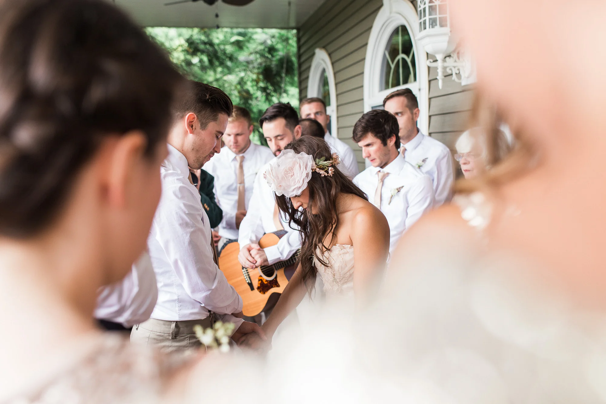 outdoor-pittsburgh-wedding-photographer.jpg