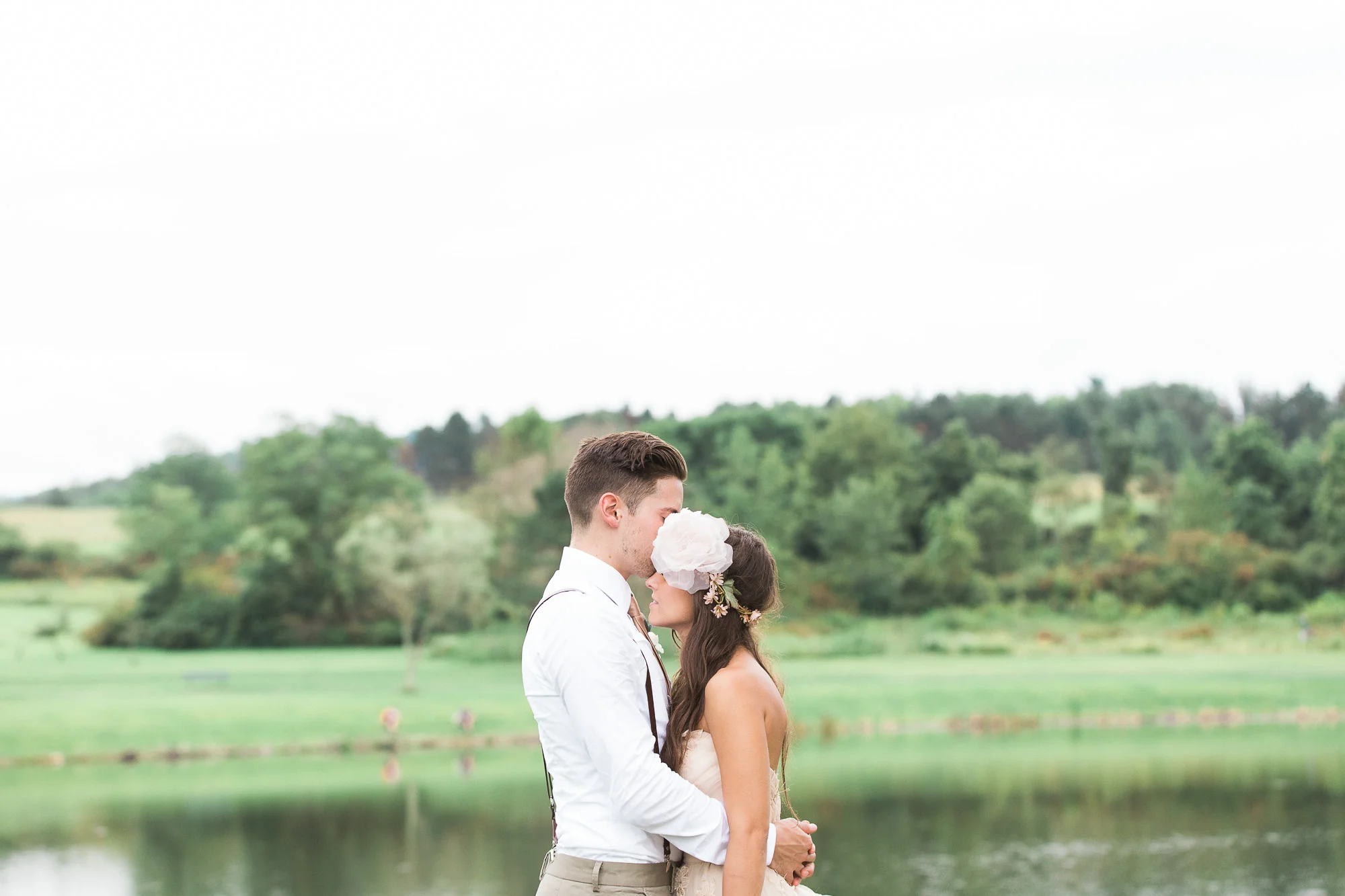 outdoor-pittsburgh-wedding-photographer.jpg