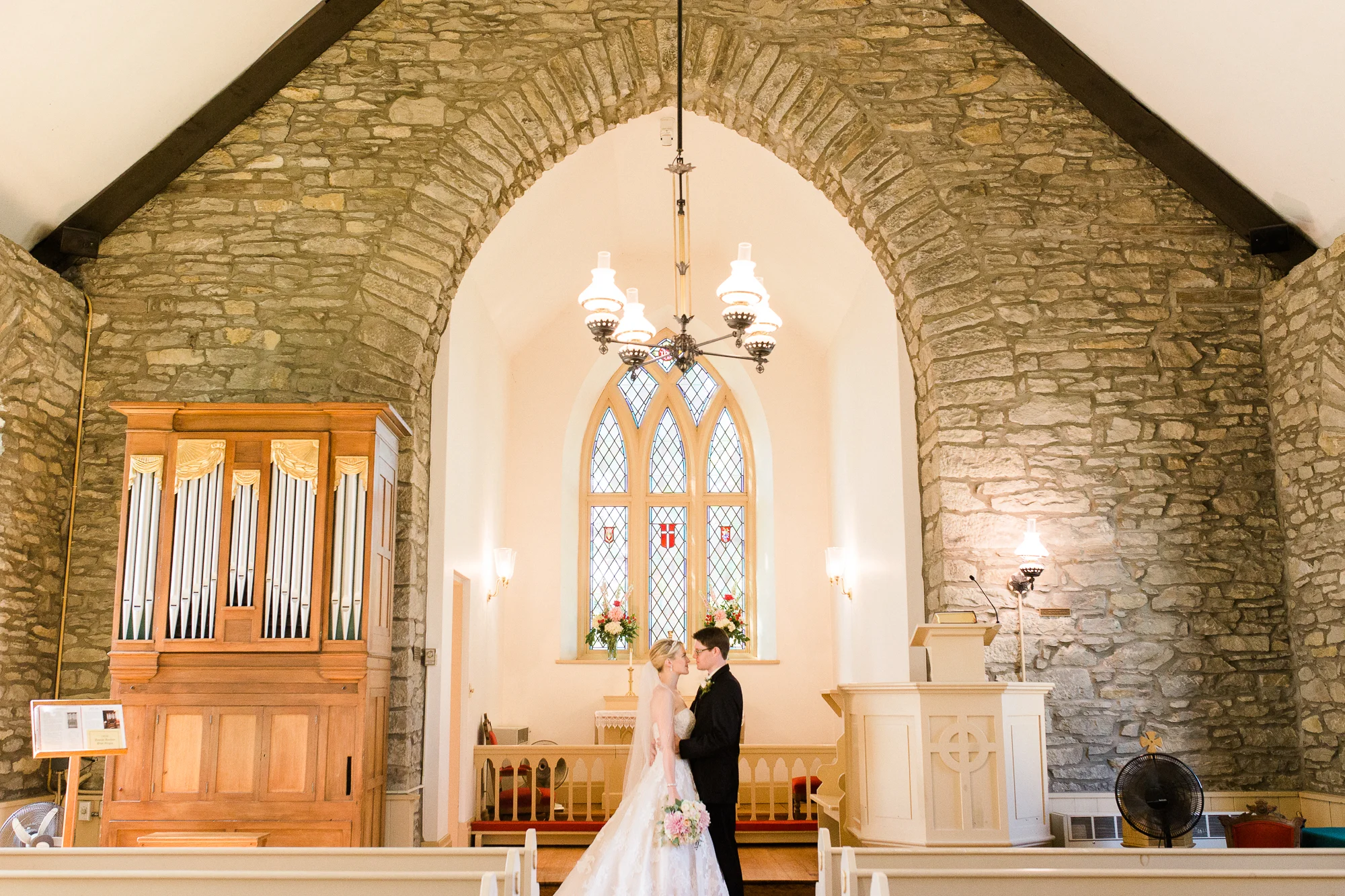 twelve-oaks-pittsburgh-wedding-photographer.jpg