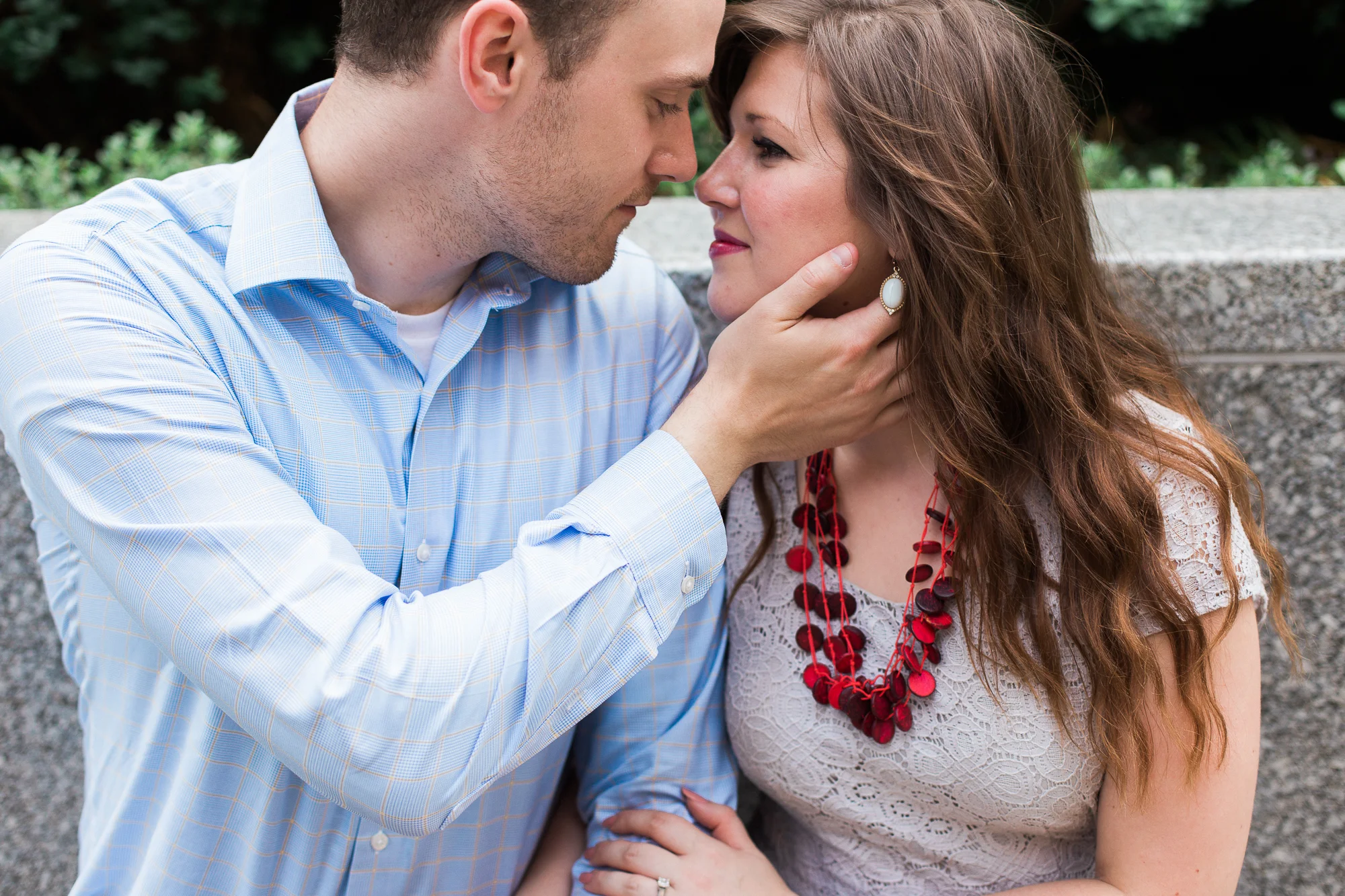 downtown-pittsburgh-engagement-photographer.jpg