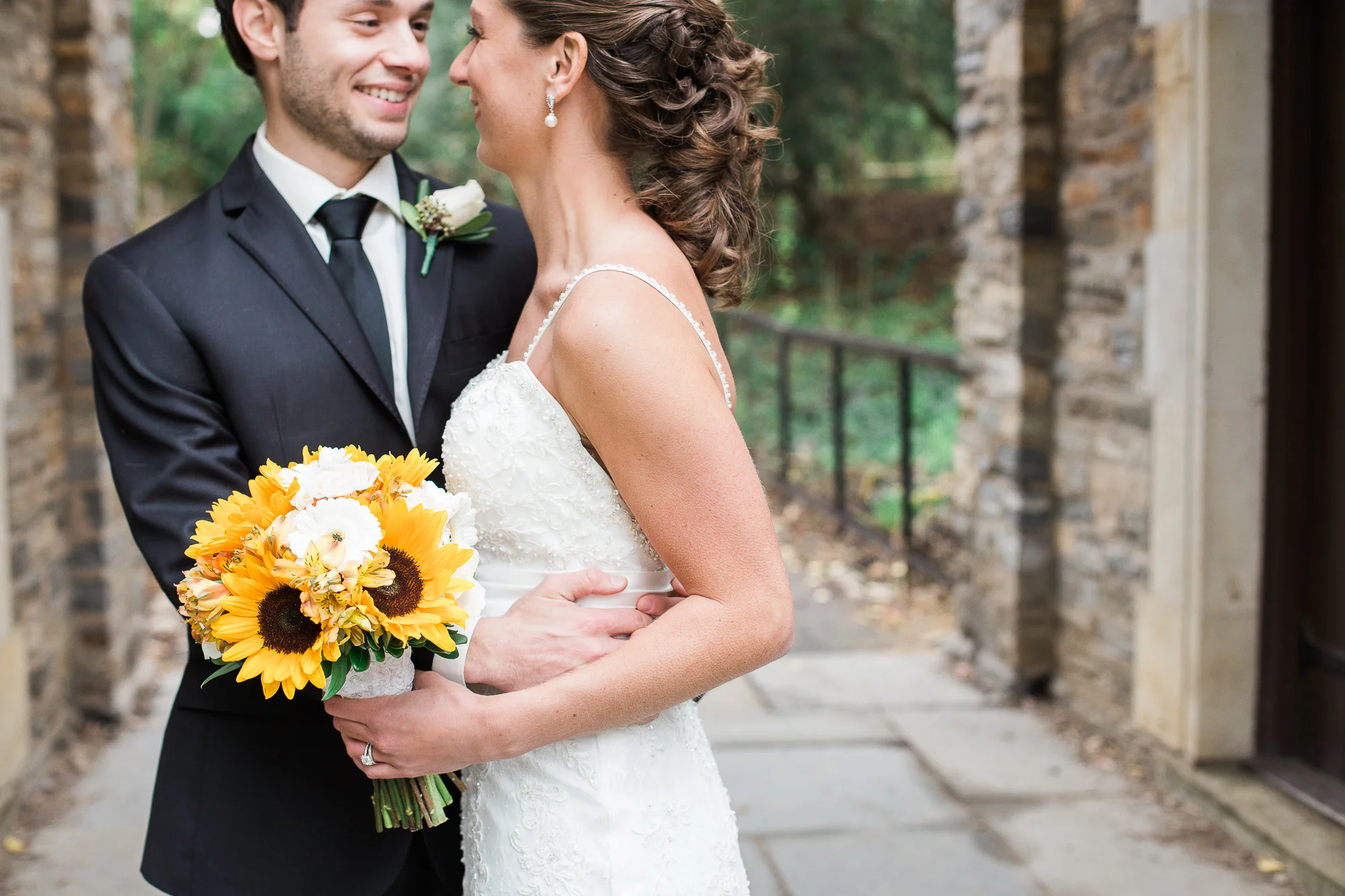 point-breezeway-pittsburgh-wedding-photographer.jpg