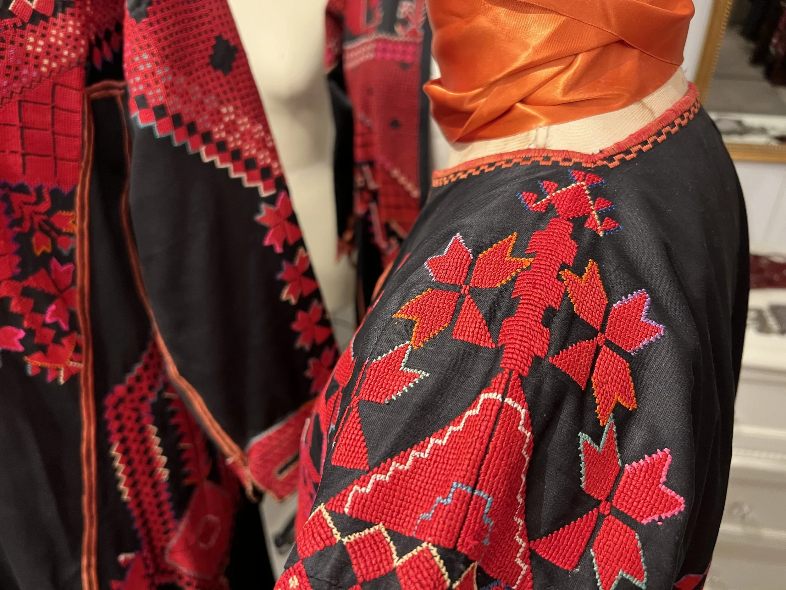 Syria Sarakeb Goddess Dress Aida Dalati