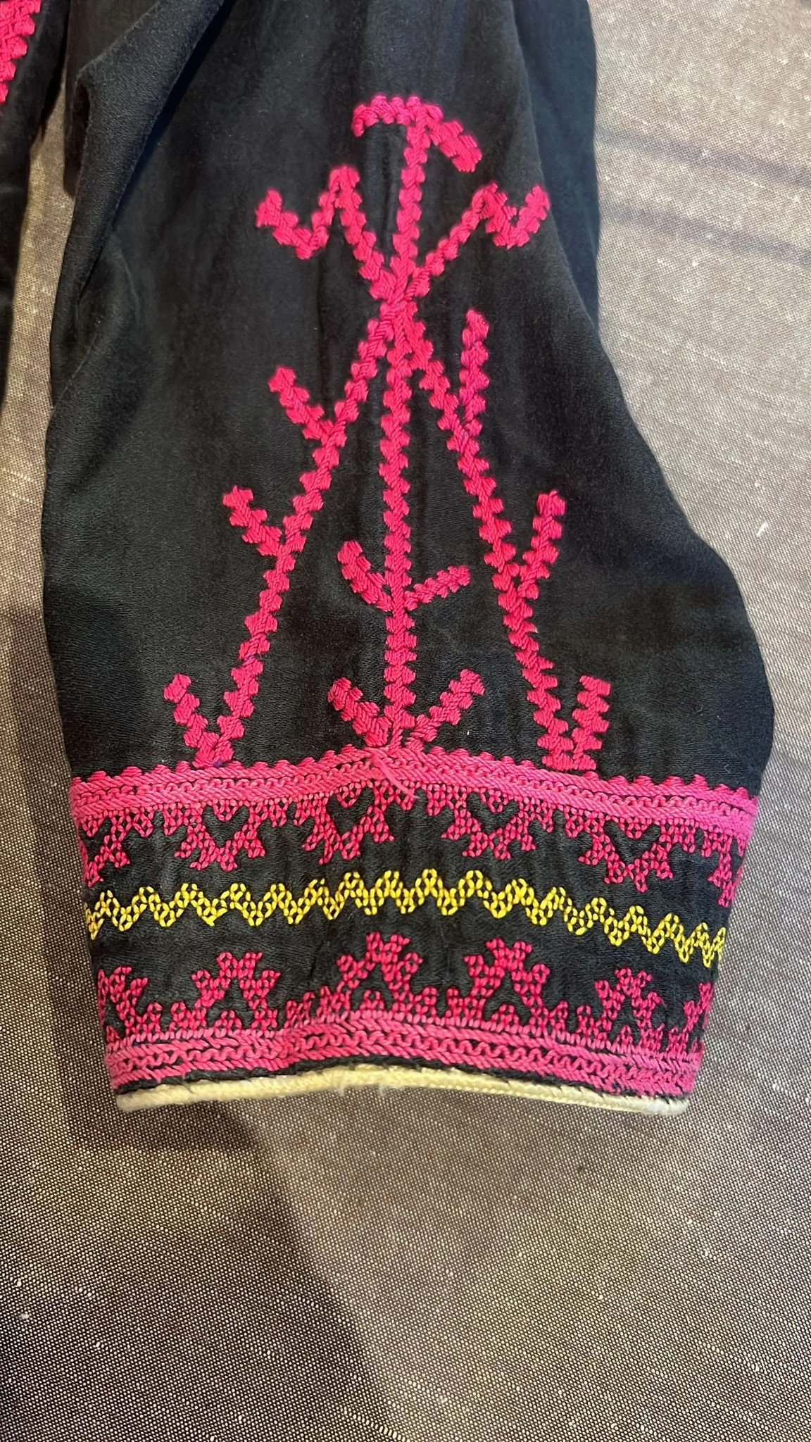 Hauran Syria Dress Aida Dalati