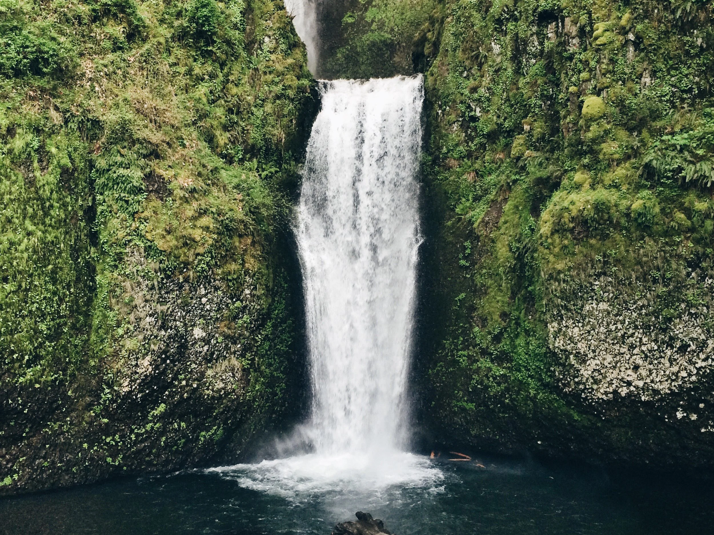 nature-waterfall-6832.jpg