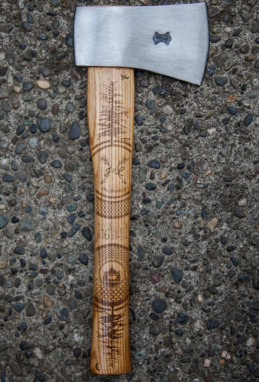 1-axe.jpg