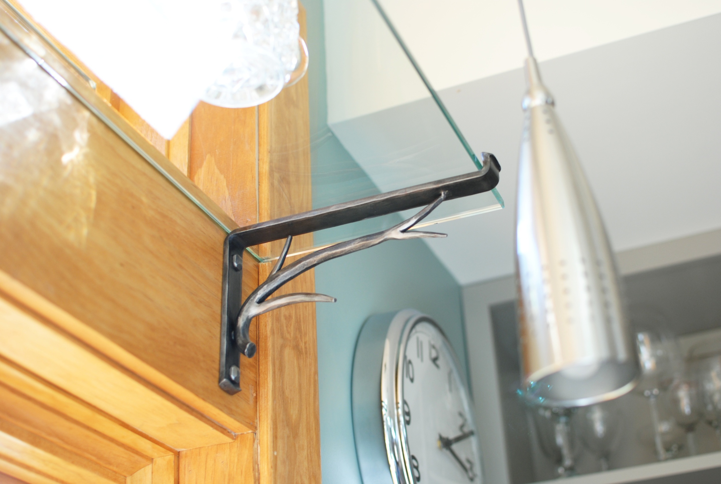 Woodlands Shelf Bracket