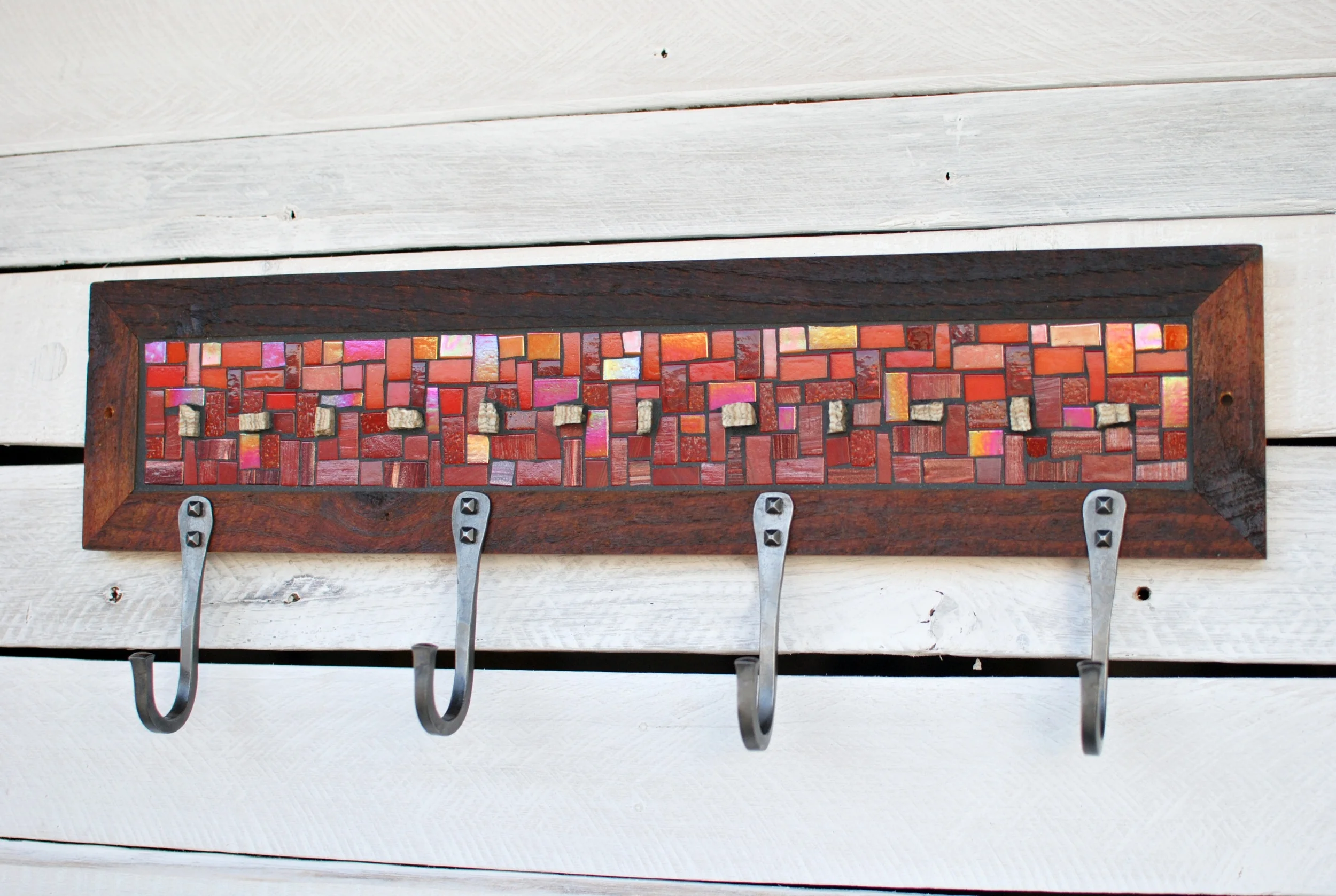 Red Mosaic with Tan Stone