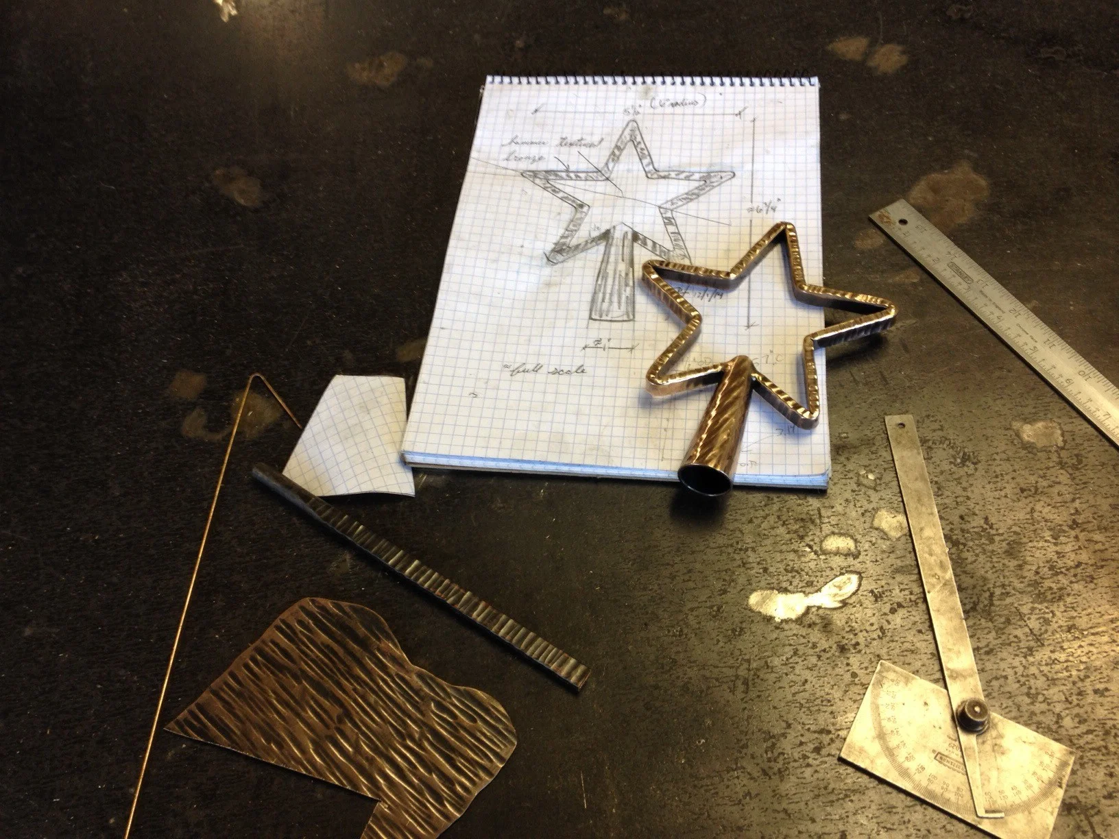 Here's the completed forged bronze tree topper with Kyle's full-size design.