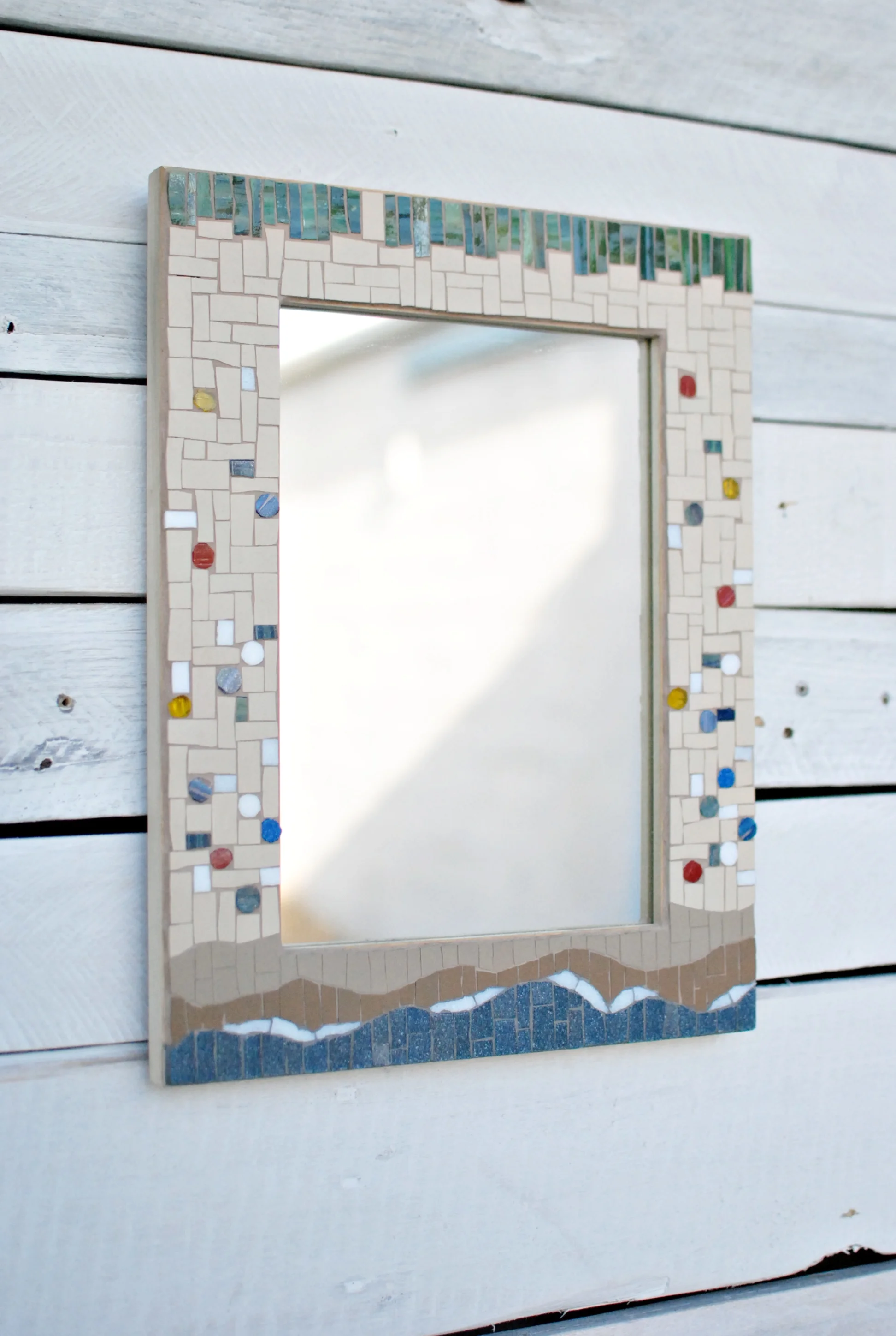 Beach-mosaic-mirror-PH2015.jpg