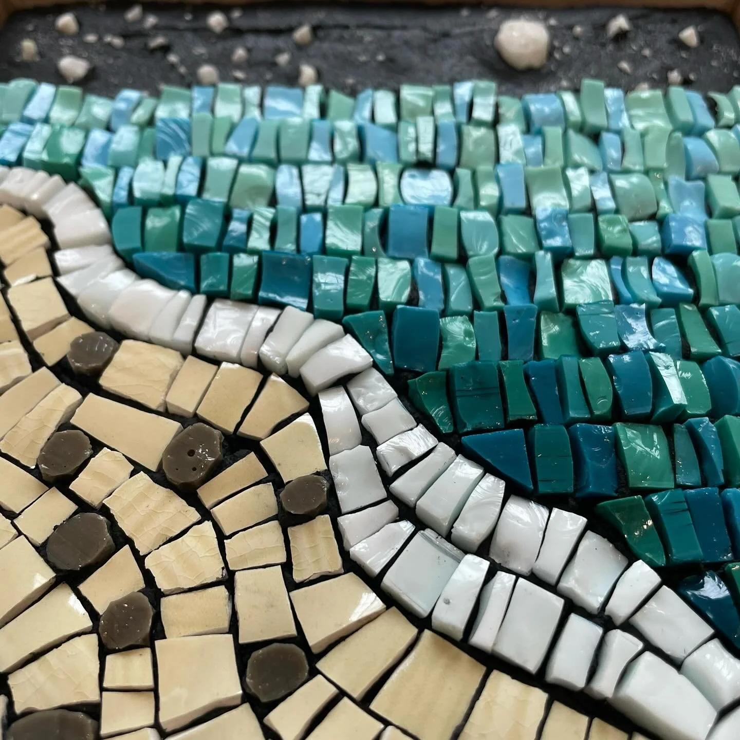 Throwback to this series we created for a Canc&uacute;n hotel lobby. 🏝️🇲🇽

The series celebrates the local native tropical environment through imagery of local plants, animals, and landscapes as well as the use of natural and reclaimed materials. 