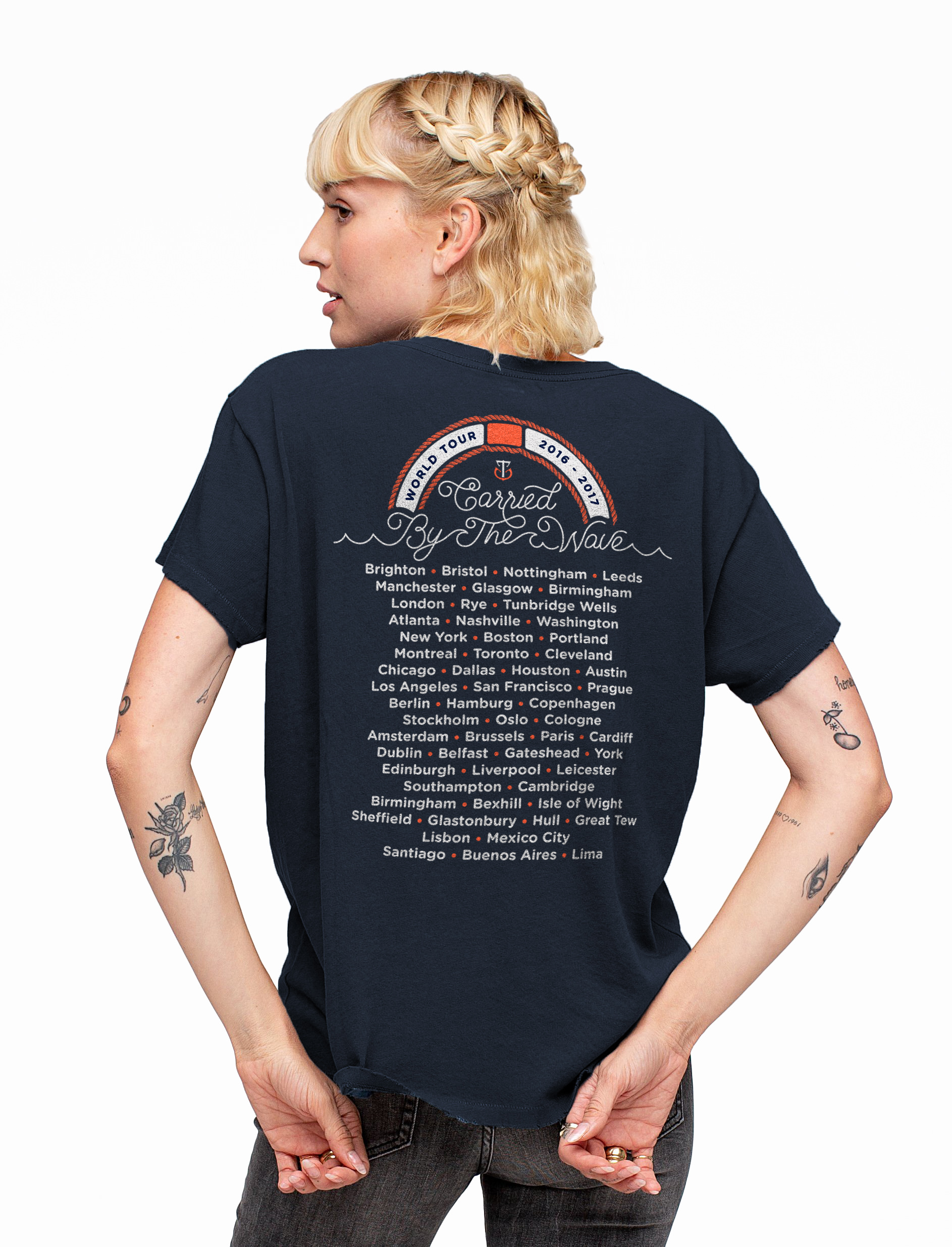 tom-chaplin-the-wave-model-back.jpg