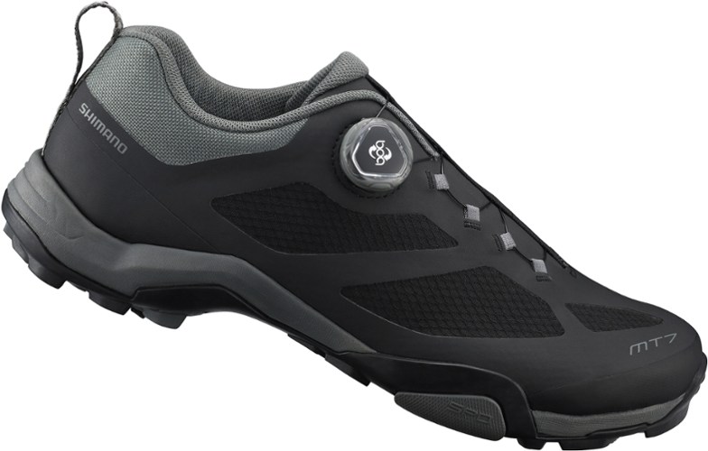 clearance cycling shoes canada