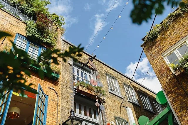 A lovely walk in London, where I met Mafalda and José before photographing their wedding at a beautiful wine region south of Lisbon, in Portugal. Check the blog post, link in Bio. www.joaomakesphotos.com

#engagementsession
#engagementphotoshoot
#coupleportrait
#bridetobe
#groomtobe
#brideandgroom
#belovedstories
#loveanddevotion
#portugalweddingphotographer
#weddingphotography
#joaomakesphotos