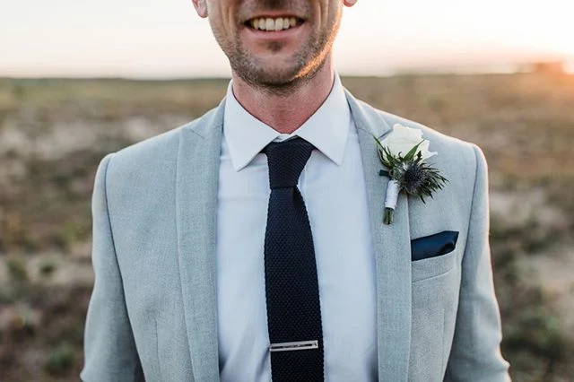 Robert totally nailed it: with his apparel choice, and at the dancefloor!

#joaomakesphotos
#weddingphotography
#weddingdetails
#groom
#weddinginspiration
#destinationwedding
#portugaldestinationwedding
#lookslikefilmweddings
#weddingphotographyinPortugal
#Algarvedestinationwedding
#wedfind