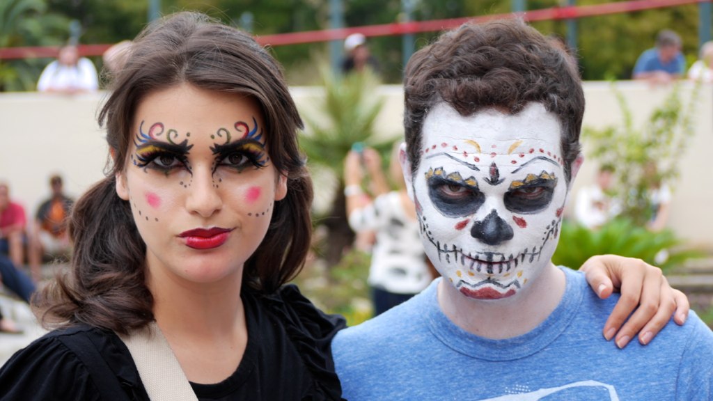 Juliana & Todd in their amazing face paint.