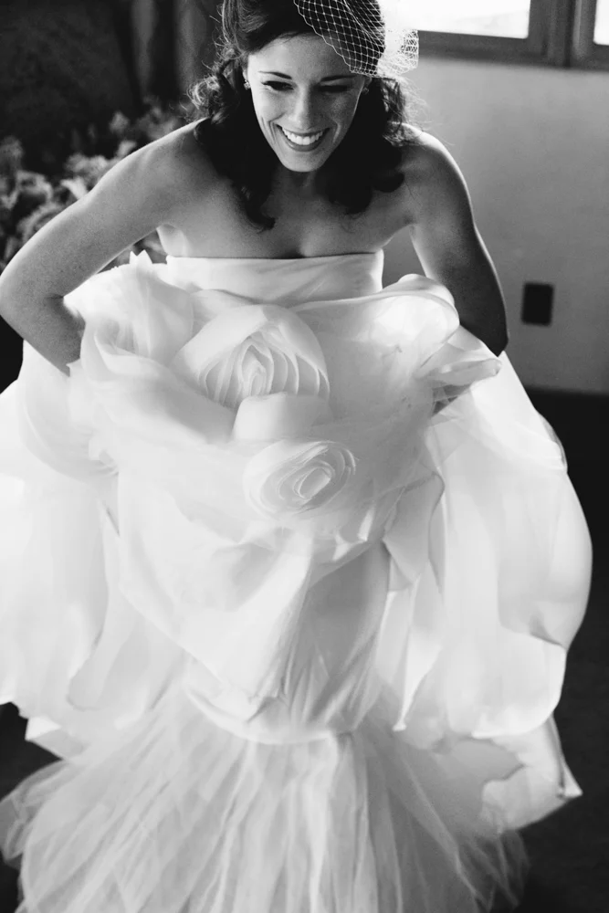 Goleta_Bride_Getting_Dressed_02.jpg