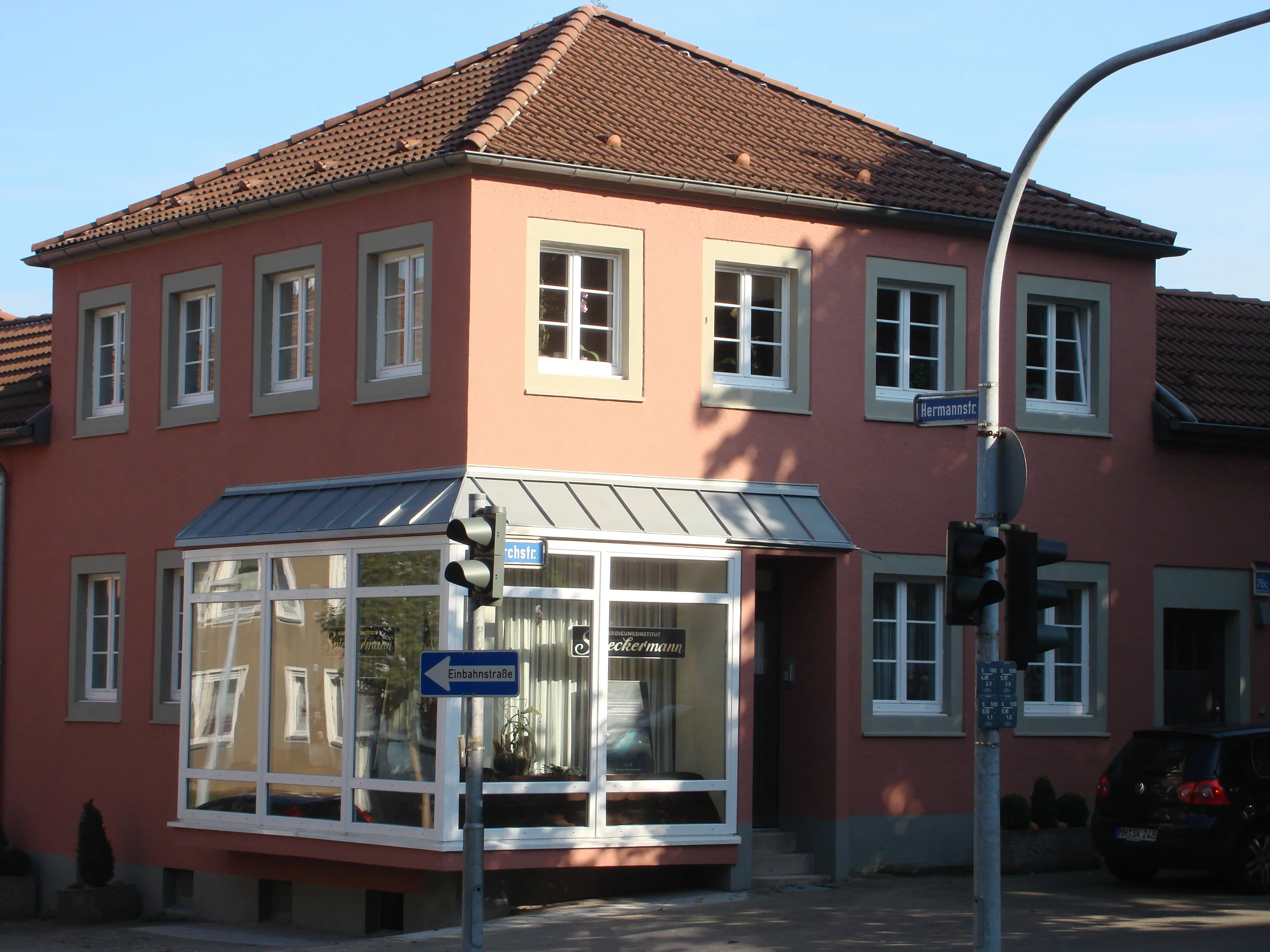 Niederlassung in Broich