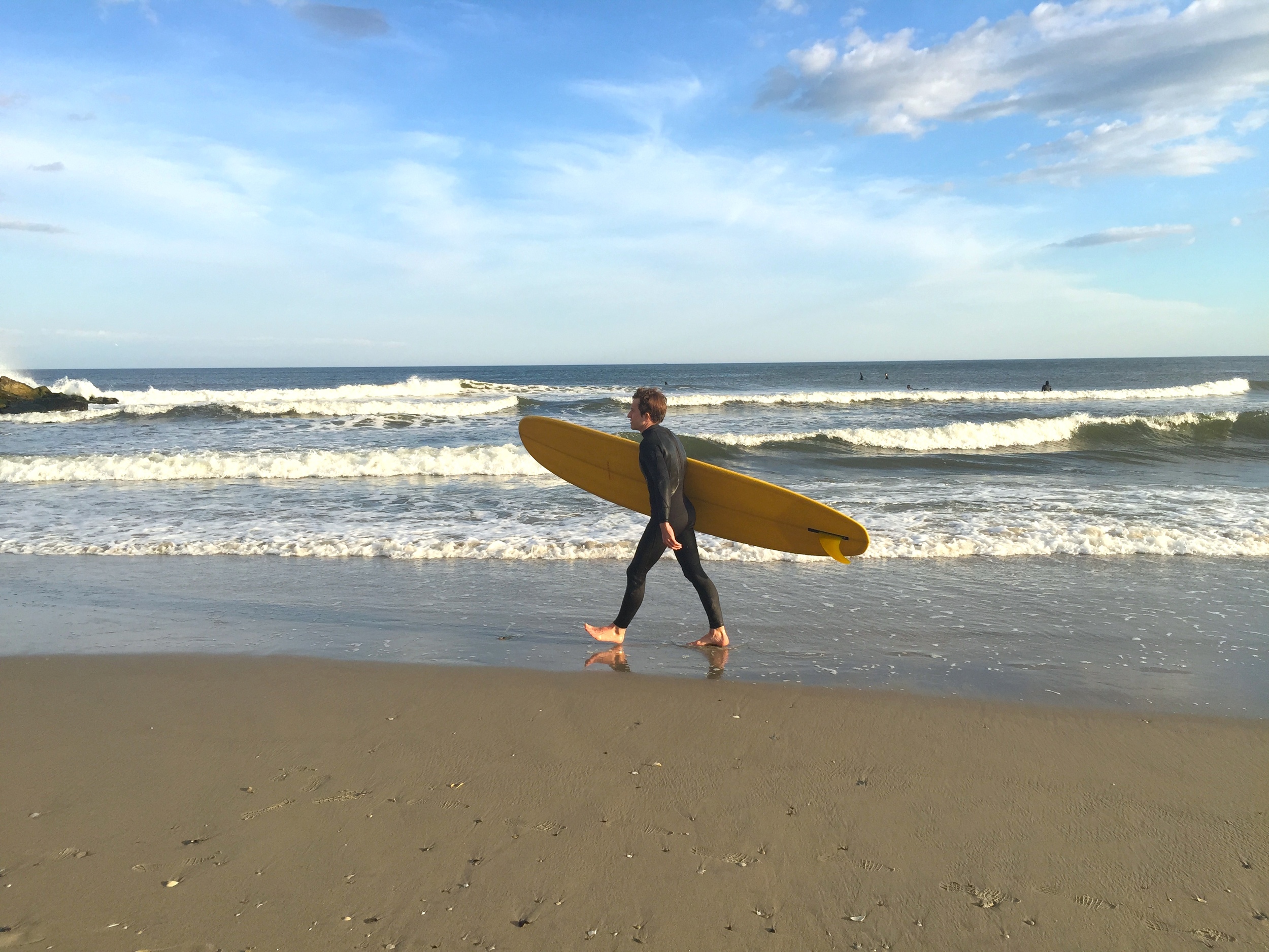 7th Day in Rockaway: how surfing creates community